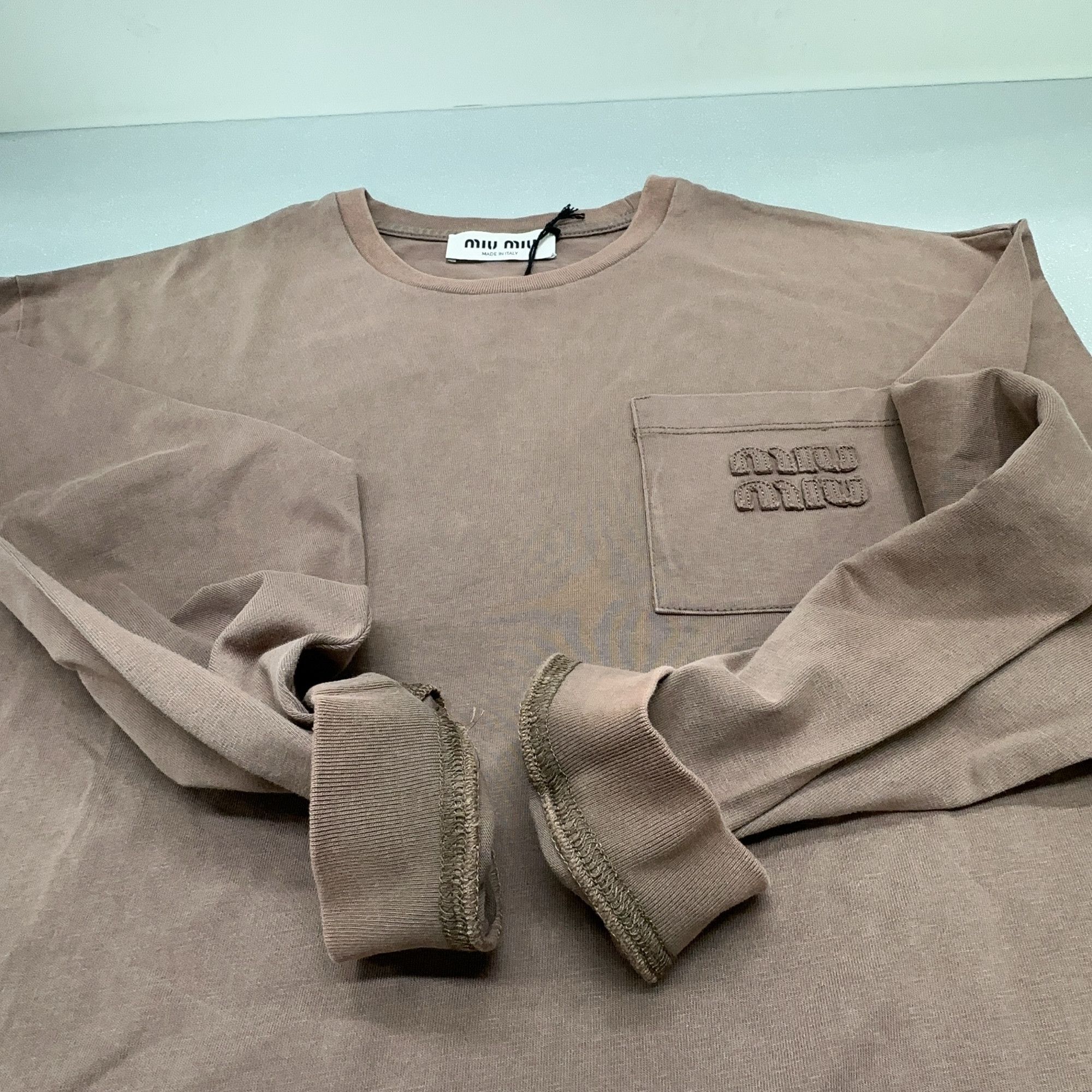Miu Miu Miu Miu Embroidered Pocket Long Sleeve T-Shirt Size XS Size XS / US 0-2 / IT 36-38 - 12 Thumbnail