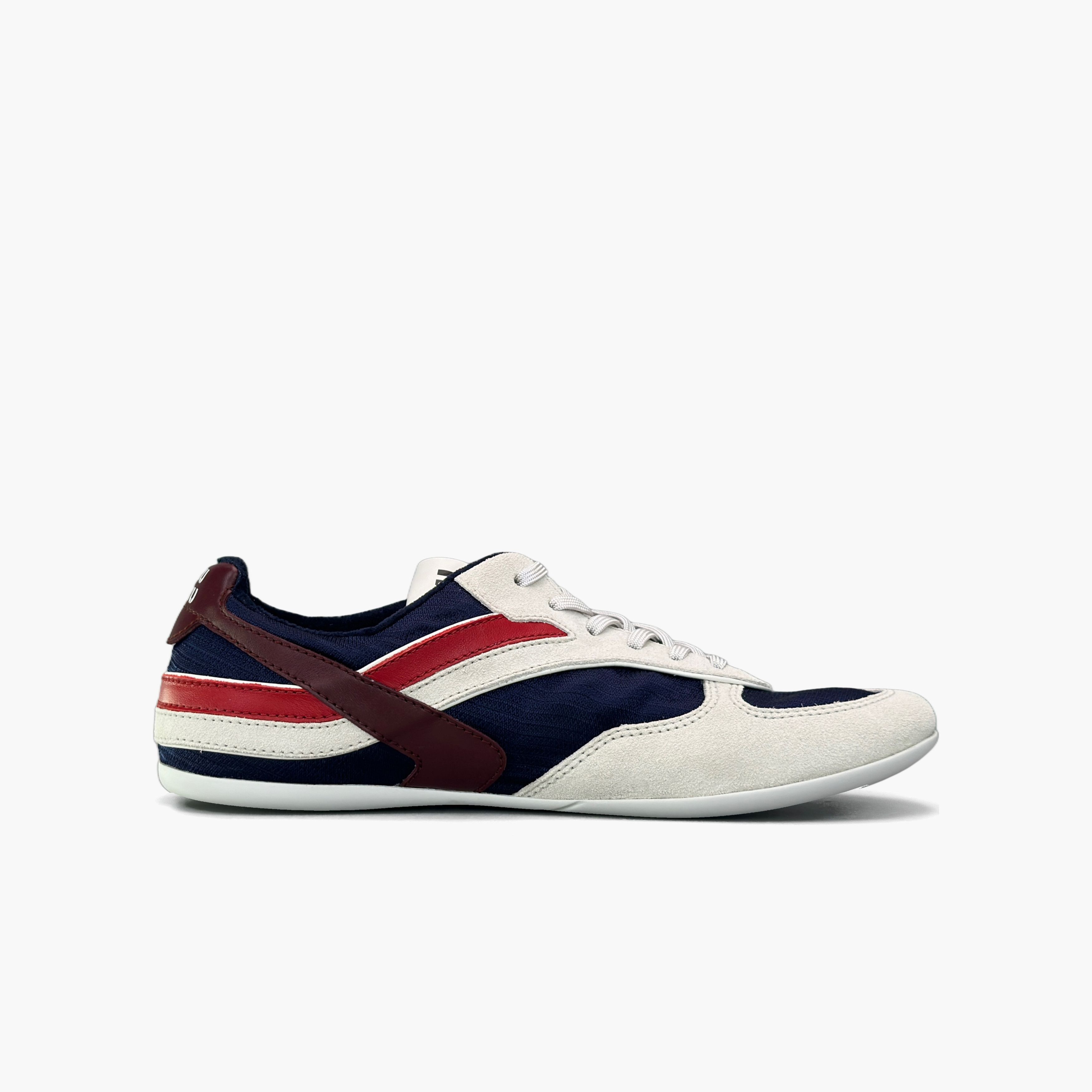 Miu Miu MIU MIU Logo Low-Top Sneakers Size 38.5 Size US 8.5 / IT 38.5 - 2 Thumbnail