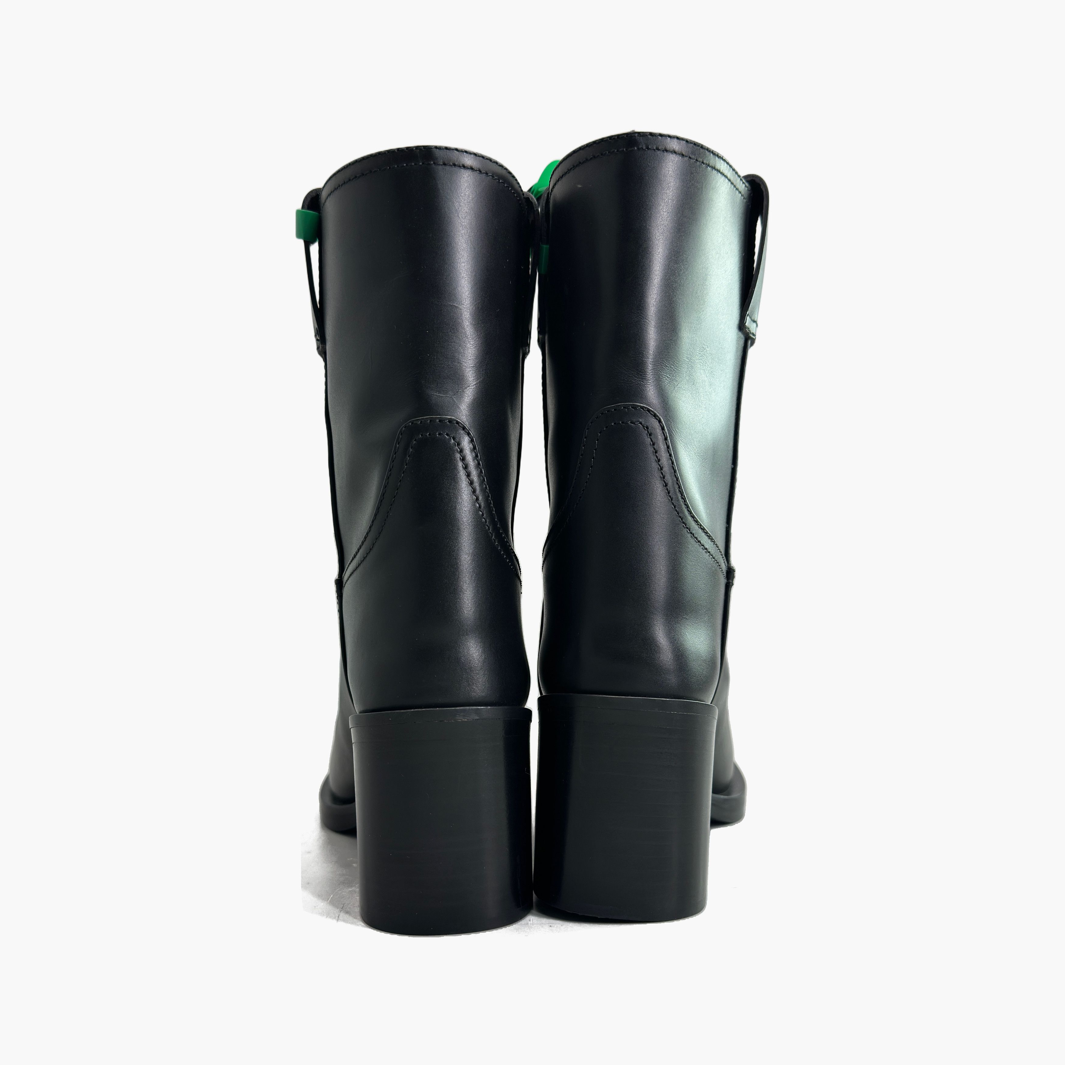 Miu Miu Miu Miu Black Leather Block Heel Boots Size 37.5 Size US 7.5 / IT 37.5 - 6 Thumbnail
