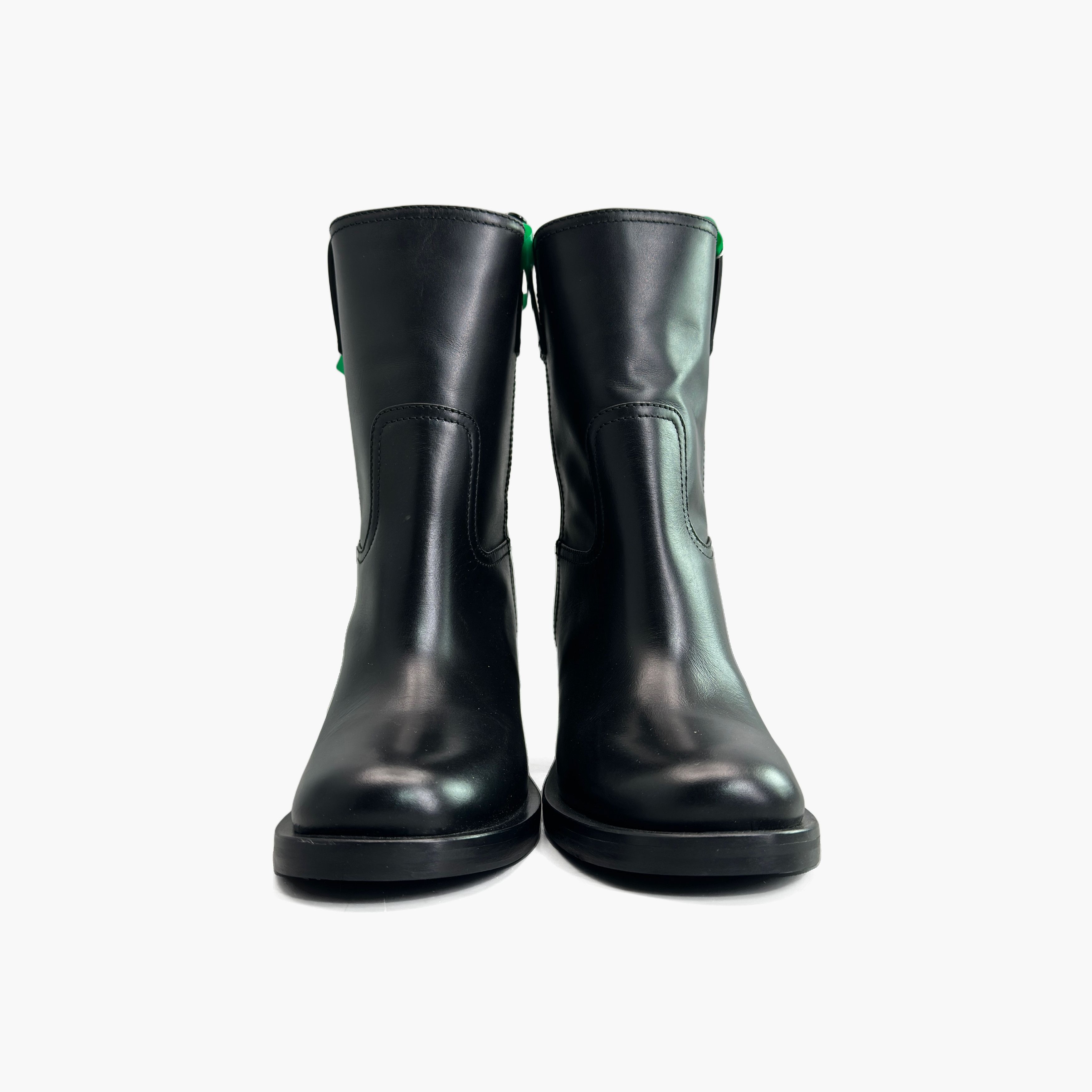 Miu Miu Miu Miu Black Leather Block Heel Boots Size 37.5 Size US 7.5 / IT 37.5 - 5 Thumbnail
