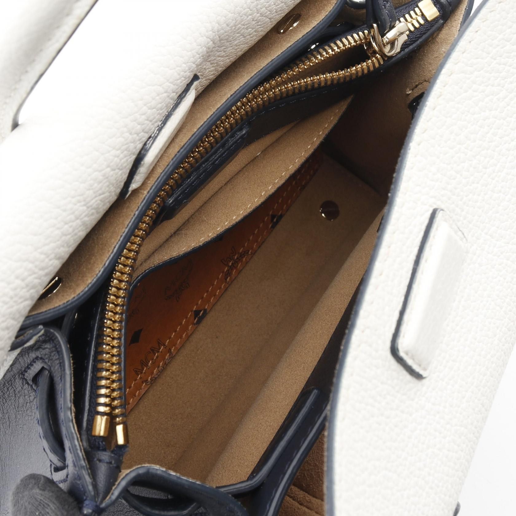 MCM MCM MCM MILLA Leather Handbag Leather Handbag DUTY FREE for USA Size ONE SIZE - 3 Thumbnail