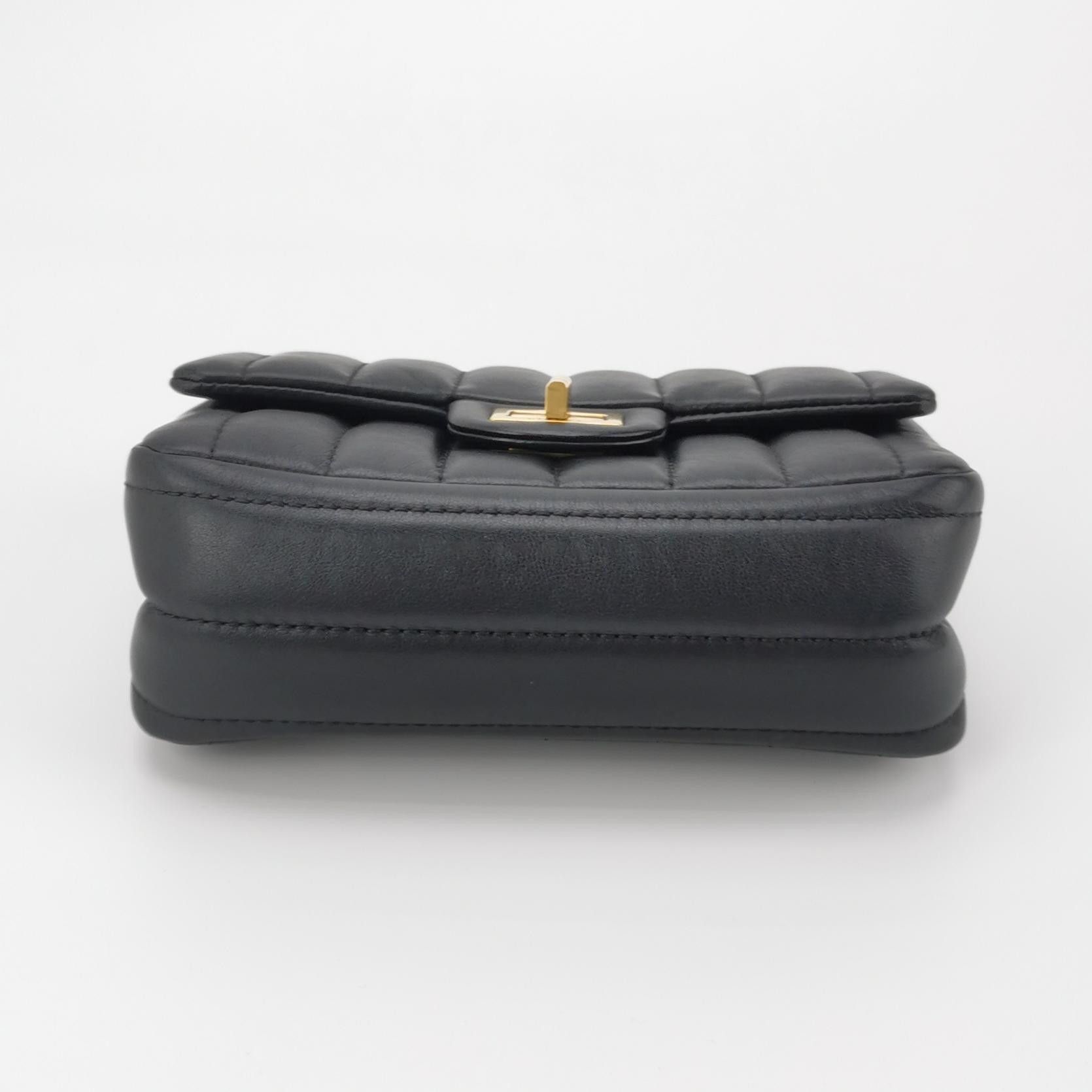 Chanel Chanel Women os Shoulder Bags Size ONE SIZE - 6 Thumbnail