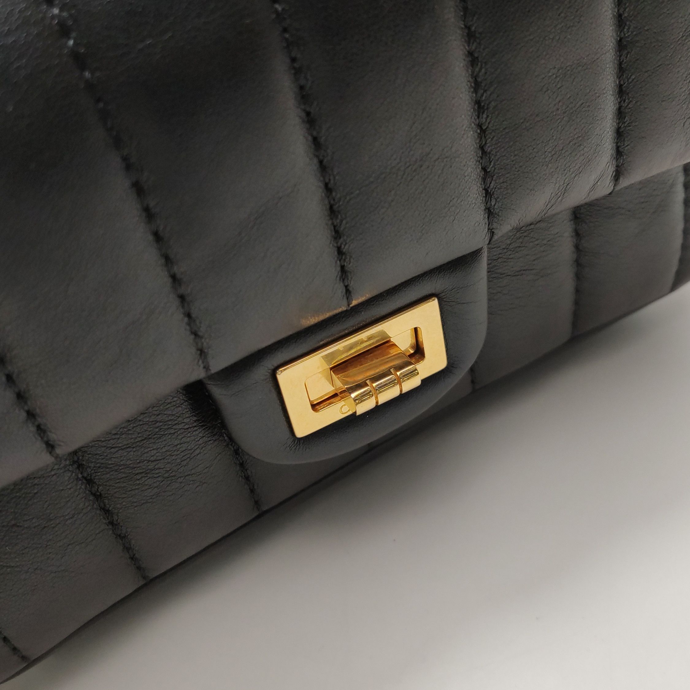 Chanel Chanel Women os Shoulder Bags Size ONE SIZE - 13 Thumbnail