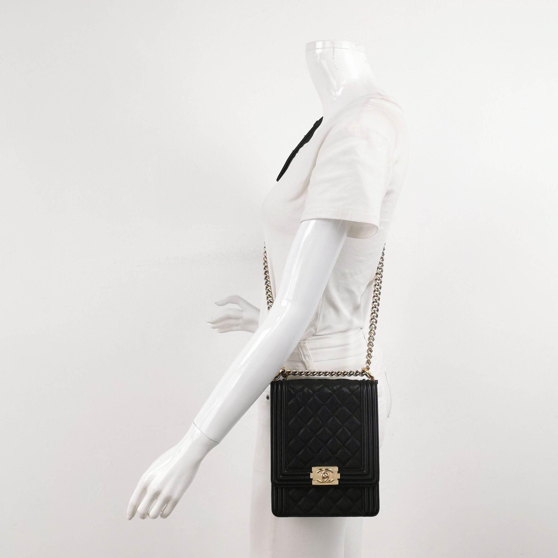 Chanel Chanel Women os Shoulder Bags Size ONE SIZE - 2 Thumbnail