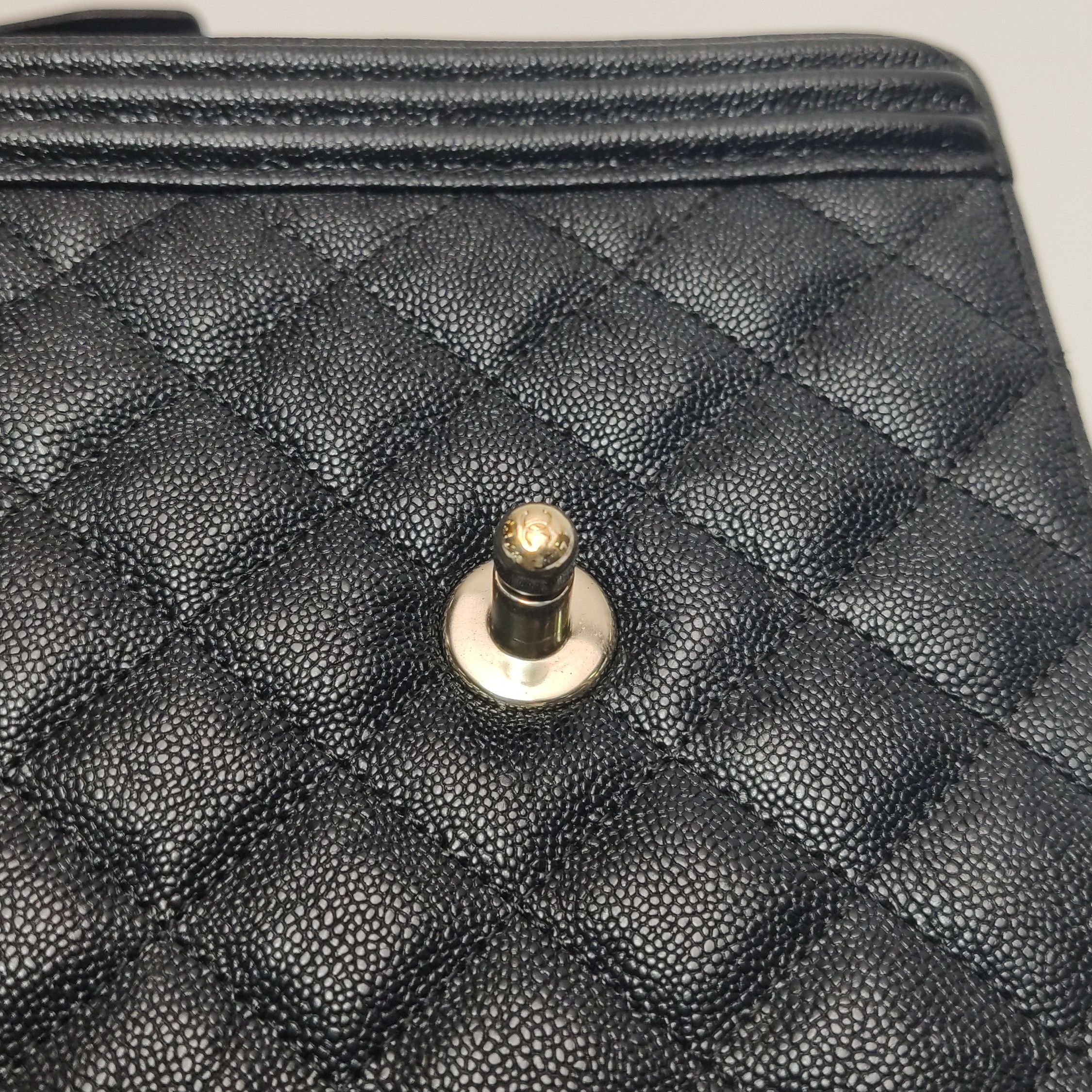 Chanel Chanel Women os Shoulder Bags Size ONE SIZE - 13 Thumbnail
