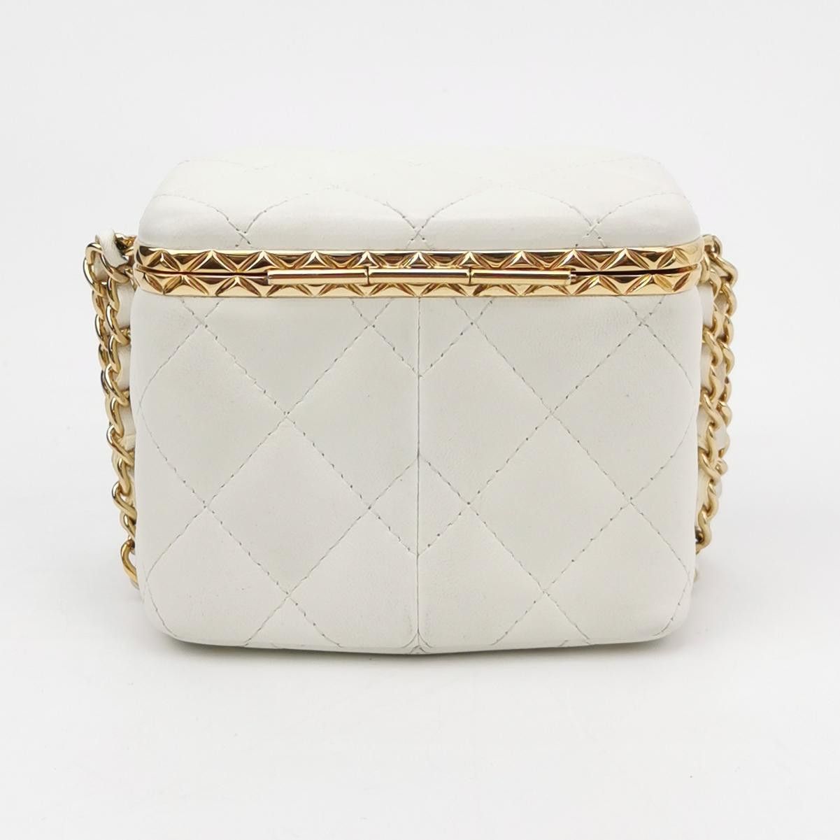 Chanel Chanel Women os Shoulder Bags Size ONE SIZE - 5 Thumbnail