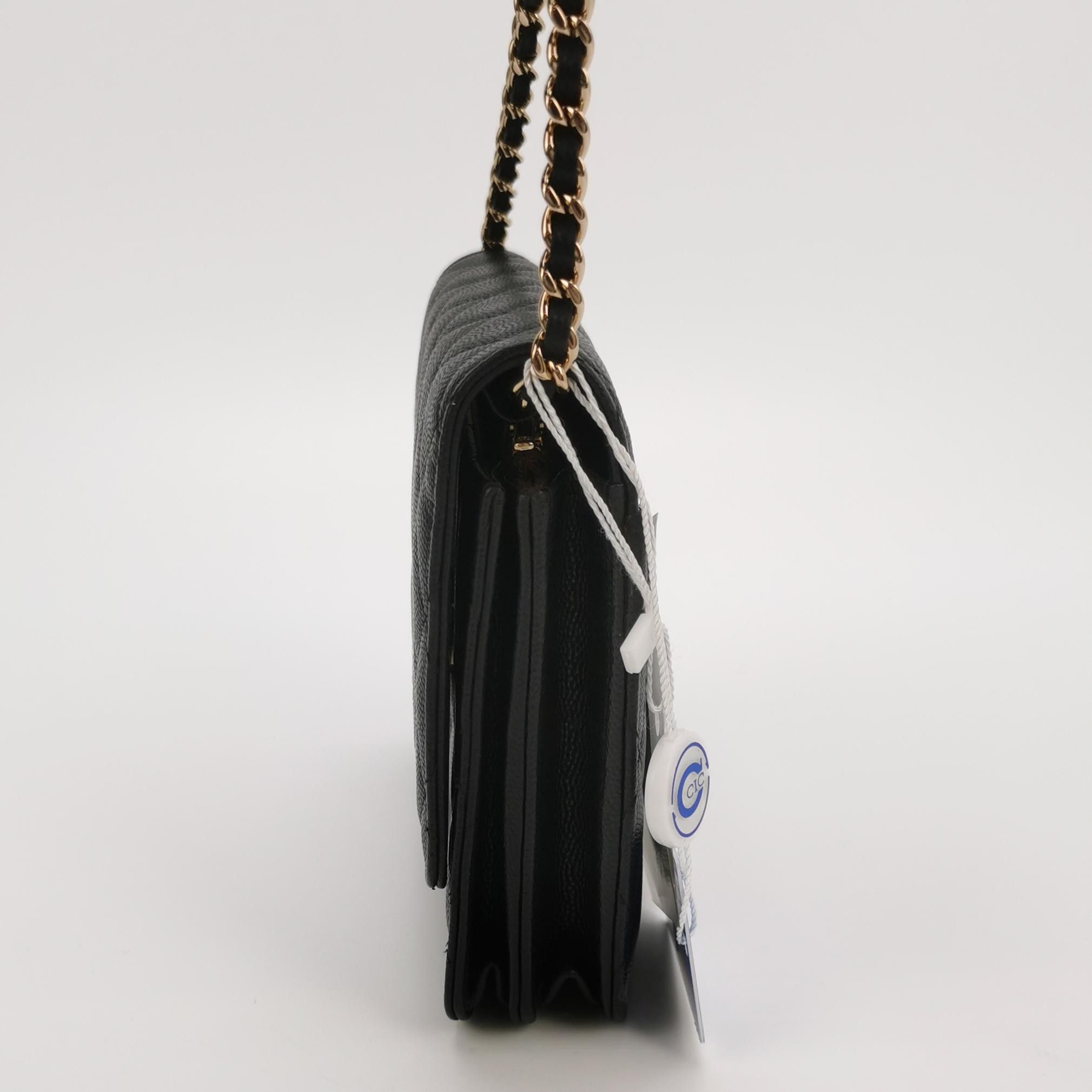 Chanel Chanel Women os Shoulder Bags Size ONE SIZE - 3 Thumbnail