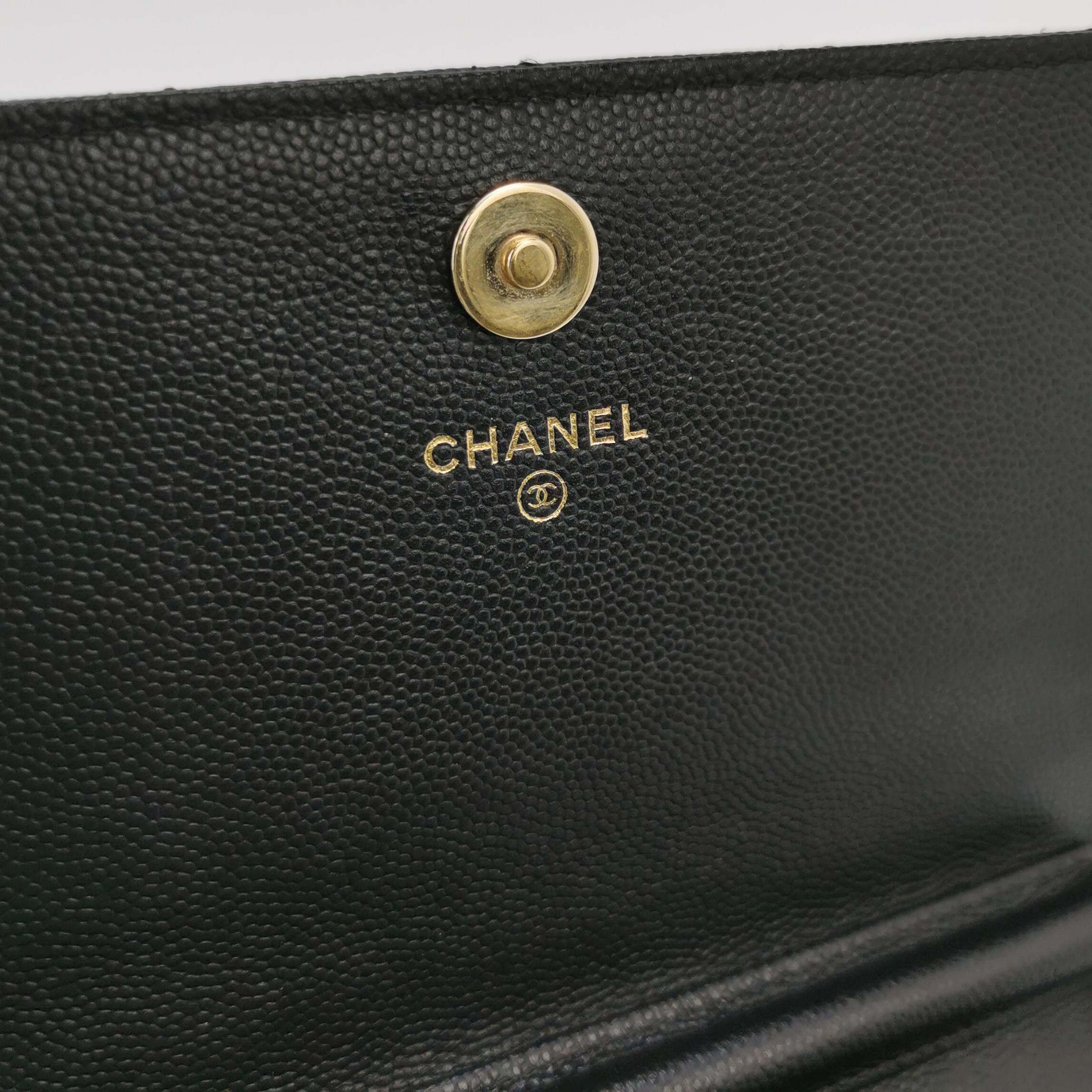 Chanel Chanel Women os Shoulder Bags Size ONE SIZE - 8 Thumbnail