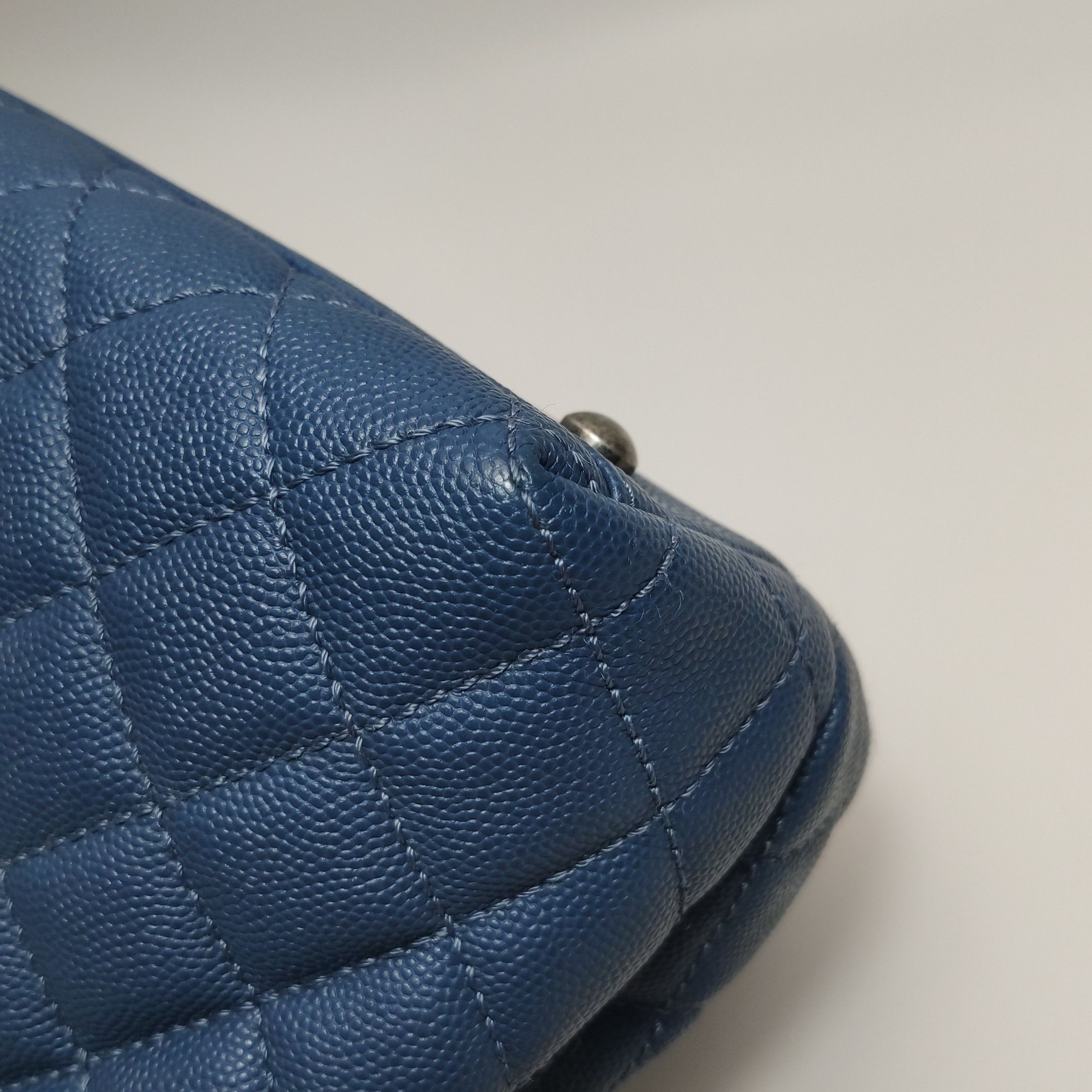 Chanel Chanel Women os Shoulder Bags Size ONE SIZE - 19 Thumbnail