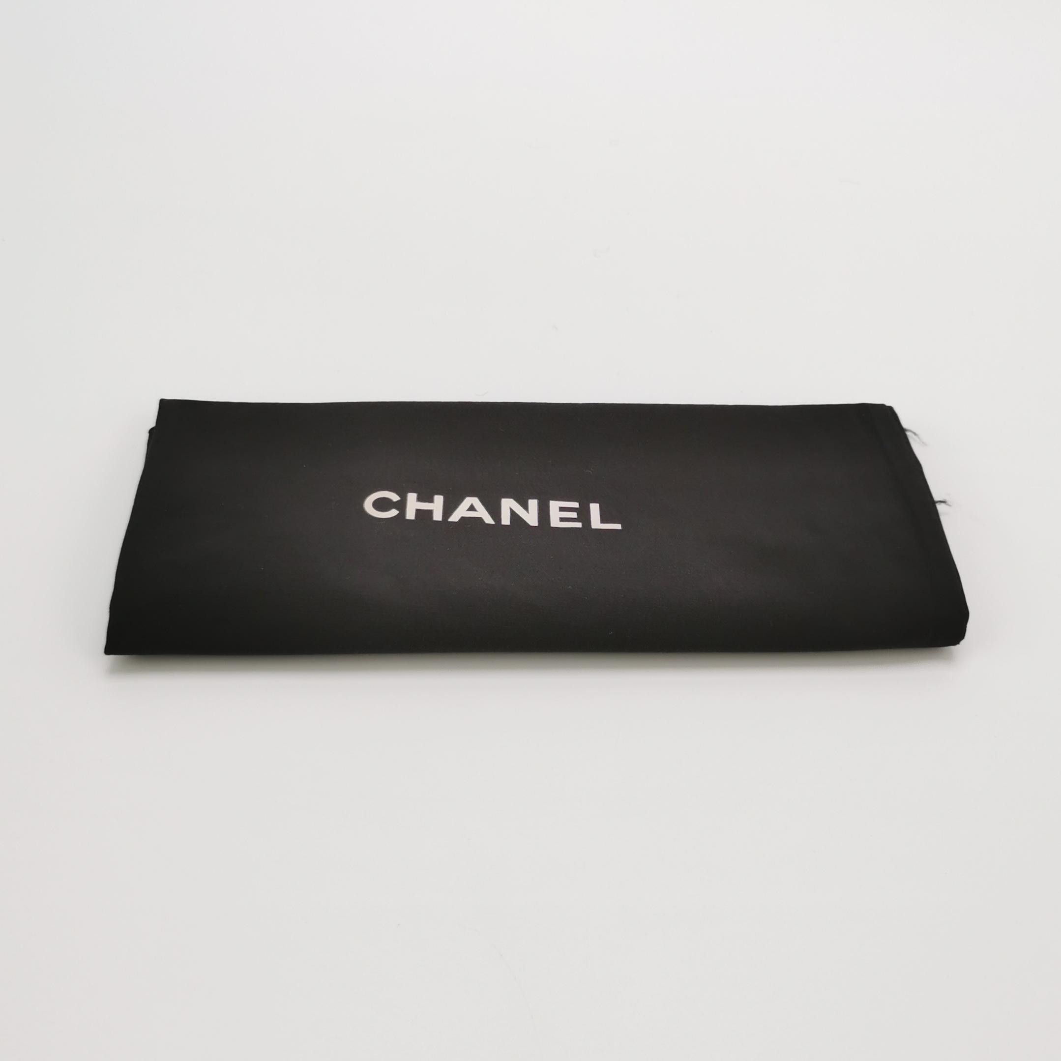 Chanel Chanel Women os Shoulder Bags Size ONE SIZE - 10 Thumbnail
