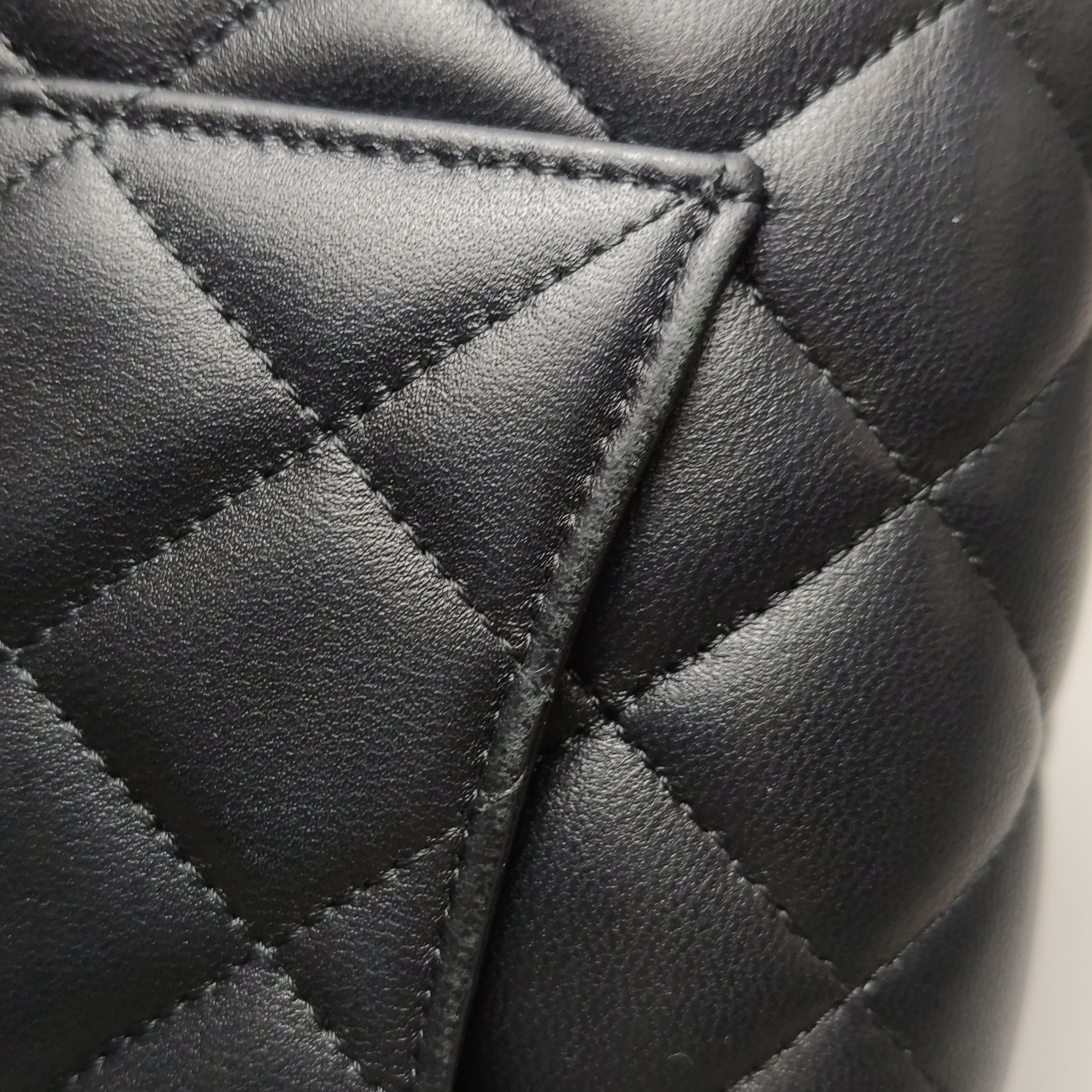 Chanel Chanel Women os Shoulder Bags Size ONE SIZE - 18 Thumbnail