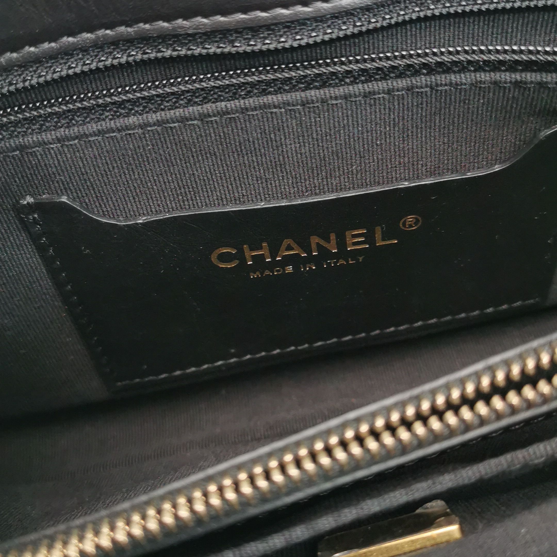 Chanel Chanel Women os Shoulder Bags Size ONE SIZE - 10 Thumbnail