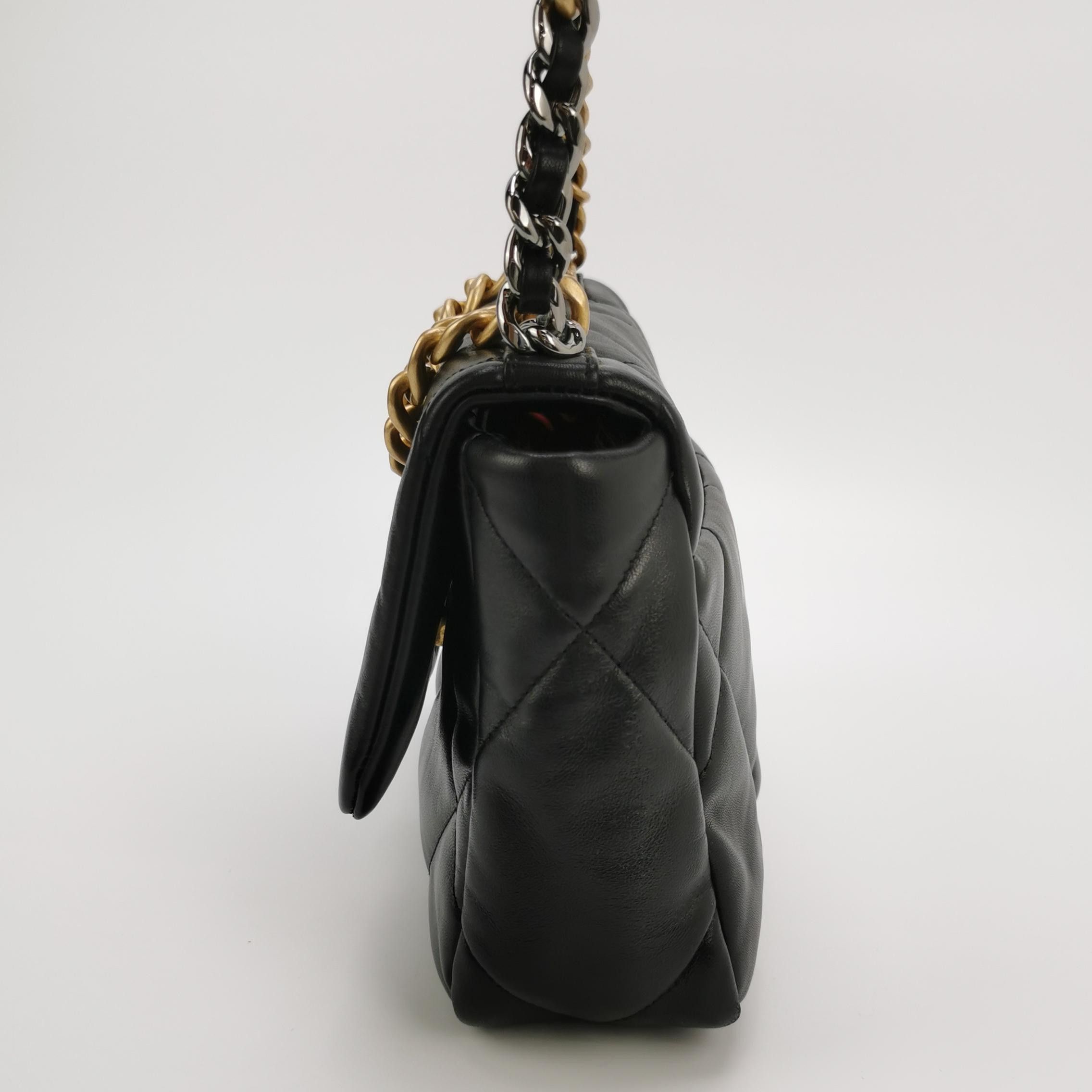 Chanel Chanel Women os Shoulder Bags Size ONE SIZE - 3 Thumbnail