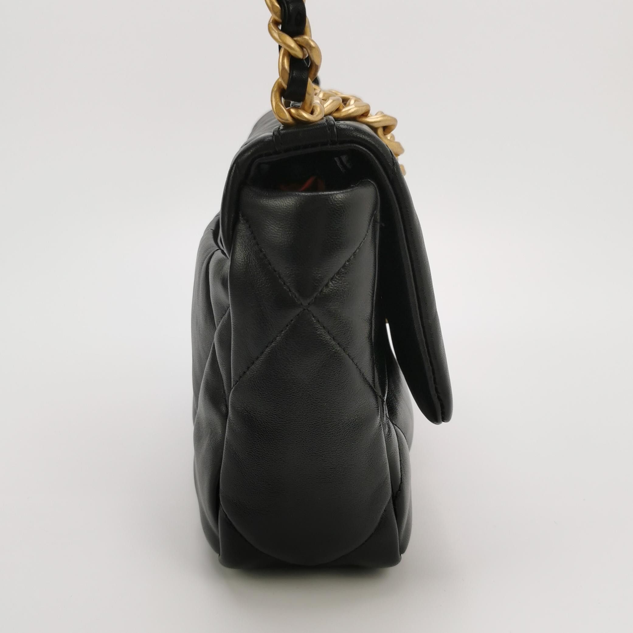 Chanel Chanel Women os Shoulder Bags Size ONE SIZE - 4 Thumbnail