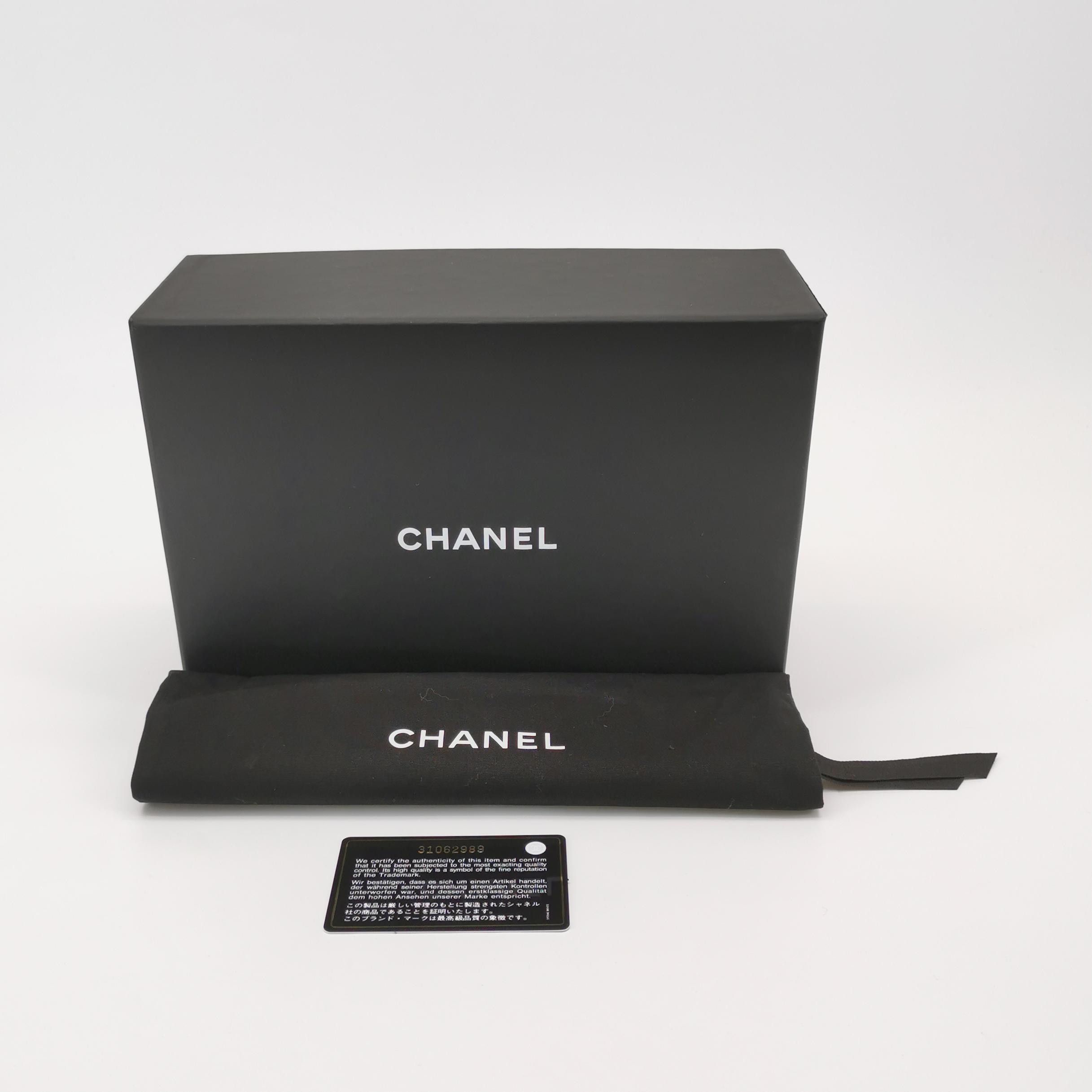 Chanel Chanel Women os Shoulder Bags Size ONE SIZE - 9 Thumbnail