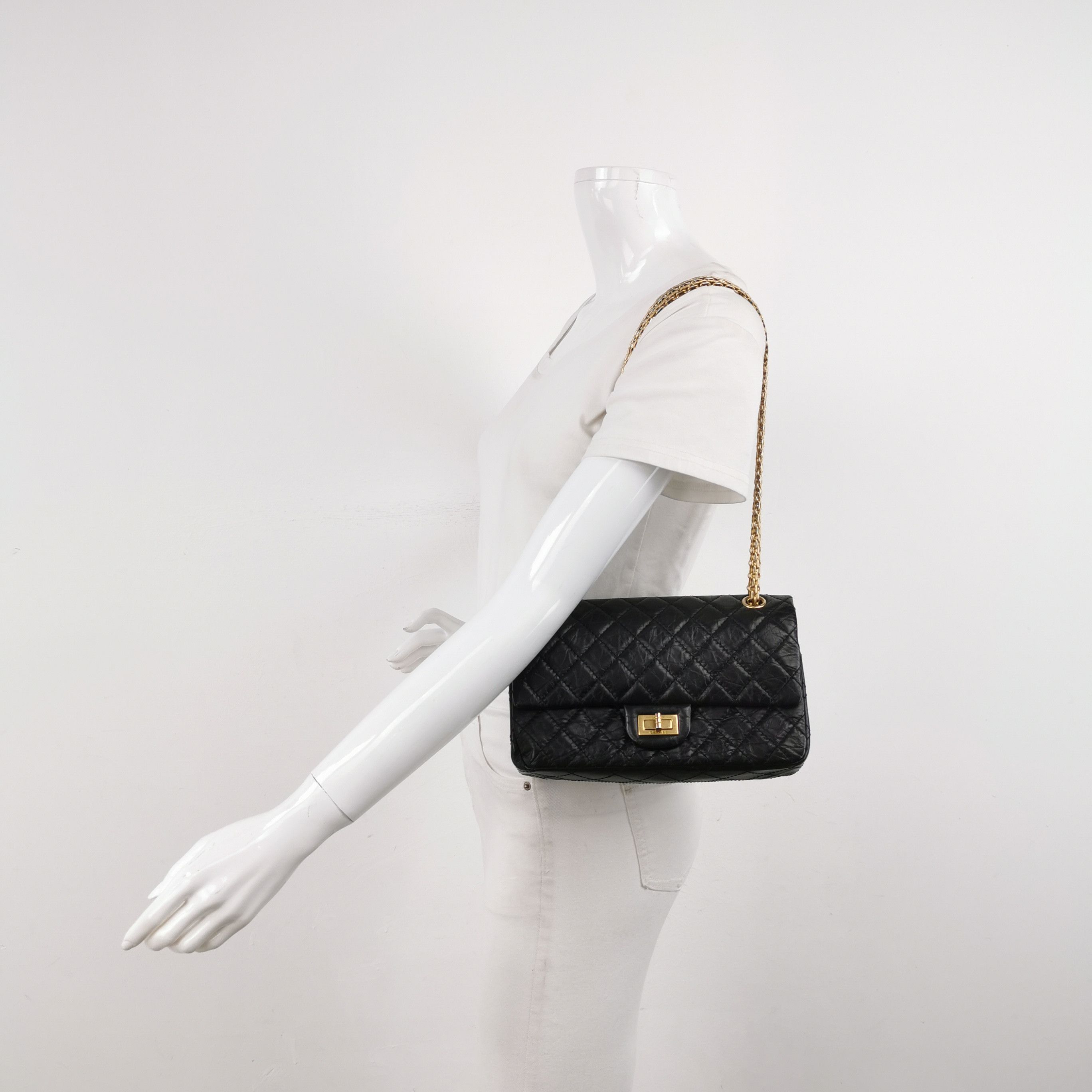 Chanel Chanel Women os Shoulder Bags Size ONE SIZE - 2 Thumbnail