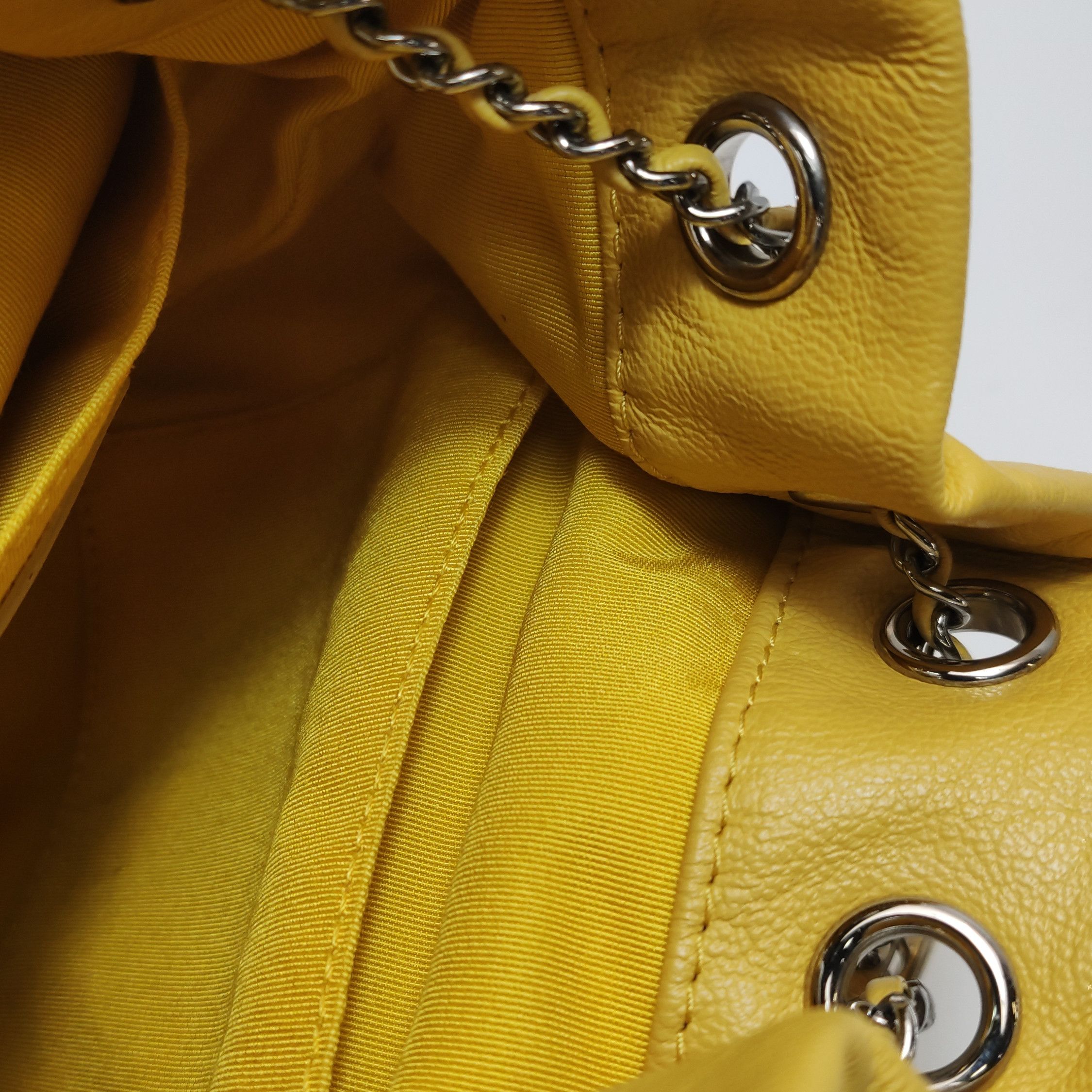 Chanel Chanel Women os Shoulder Bags Size ONE SIZE - 9 Thumbnail