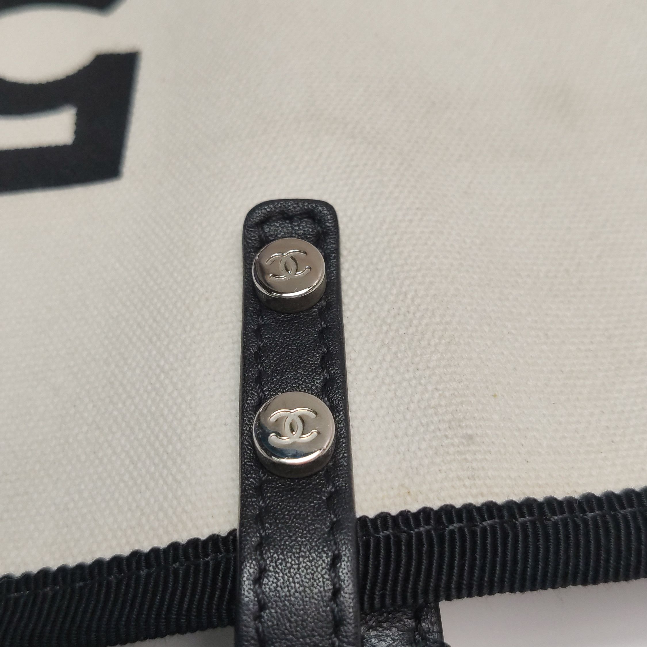 Chanel Chanel Women os Shoulder Bags Size ONE SIZE - 12 Thumbnail