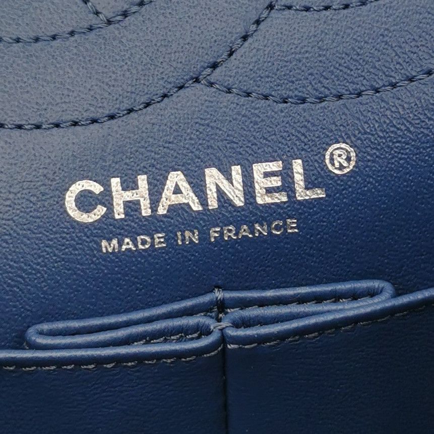 Chanel Chanel Women os Shoulder Bags Size ONE SIZE - 8 Thumbnail