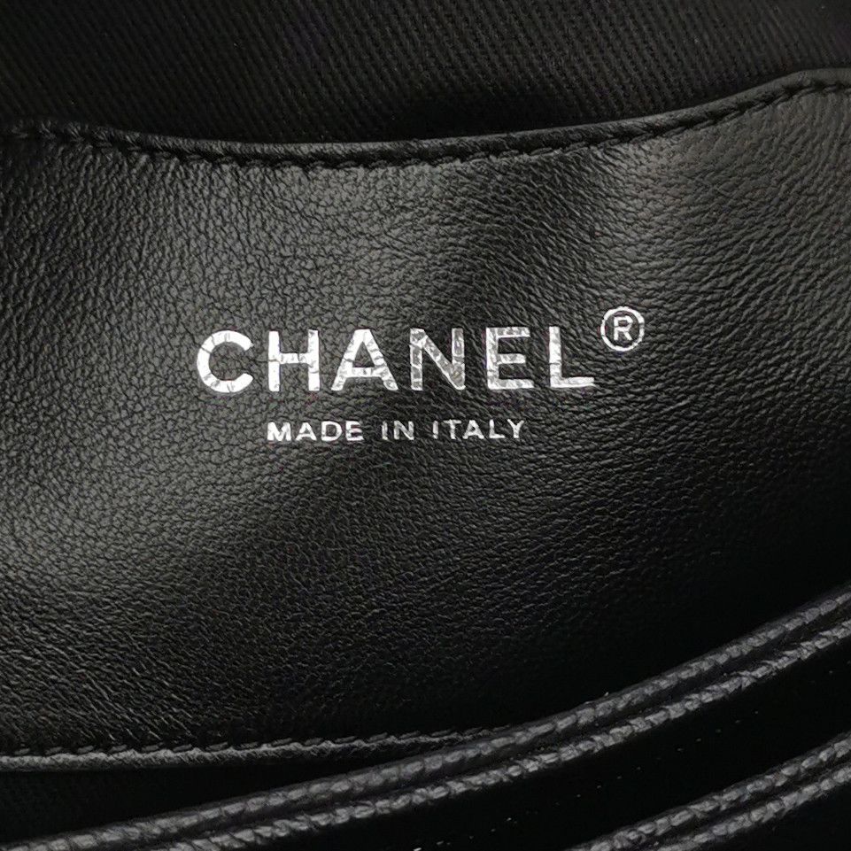 Chanel Chanel Women os Shoulder Bags Size ONE SIZE - 8 Thumbnail