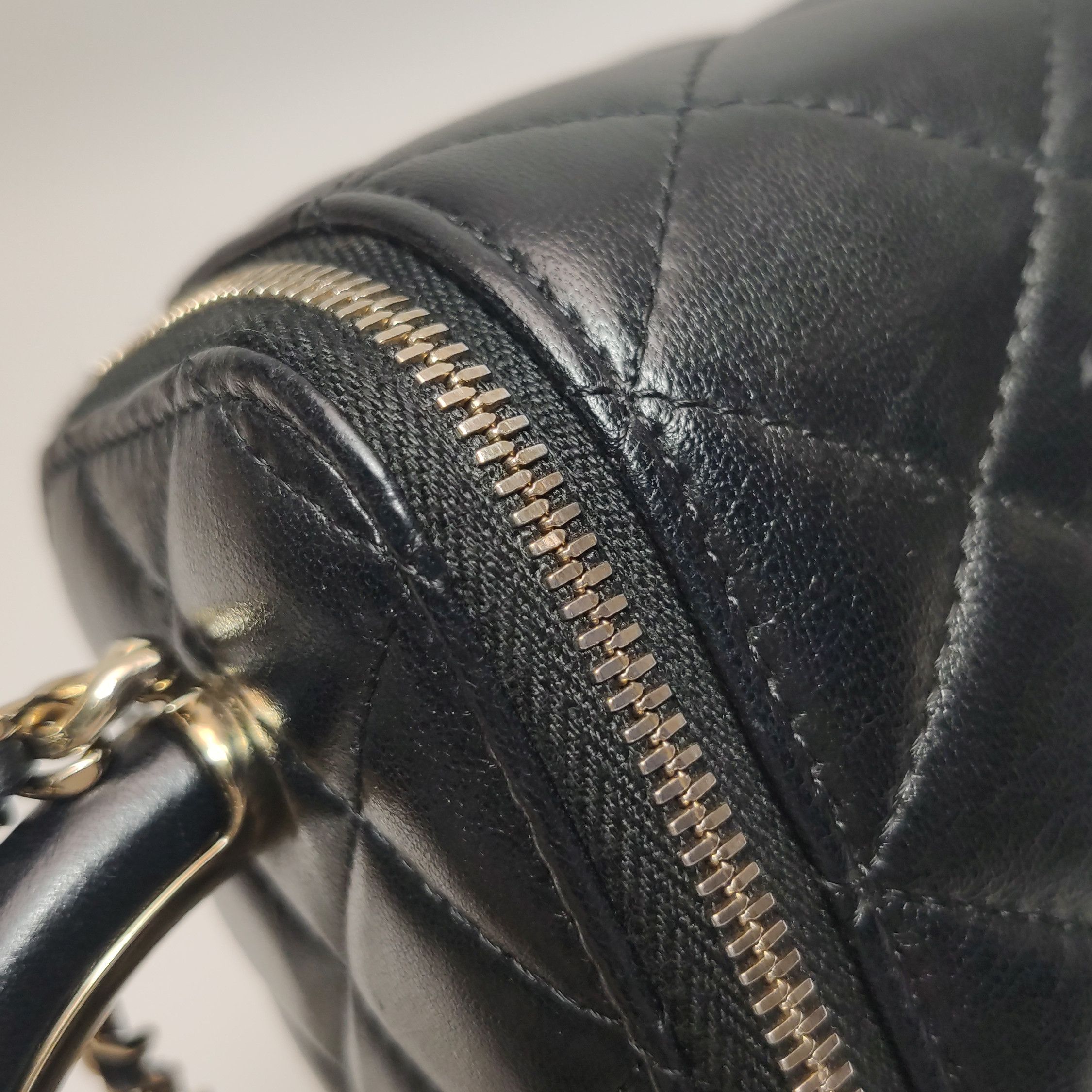 Chanel Chanel Women os Shoulder Bags Size ONE SIZE - 17 Thumbnail