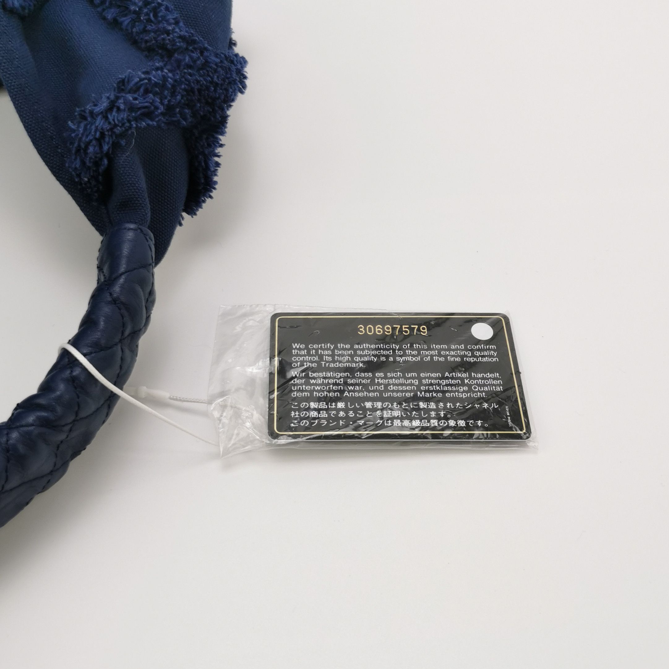 Chanel Chanel Women os Shoulder Bags Size ONE SIZE - 10 Thumbnail