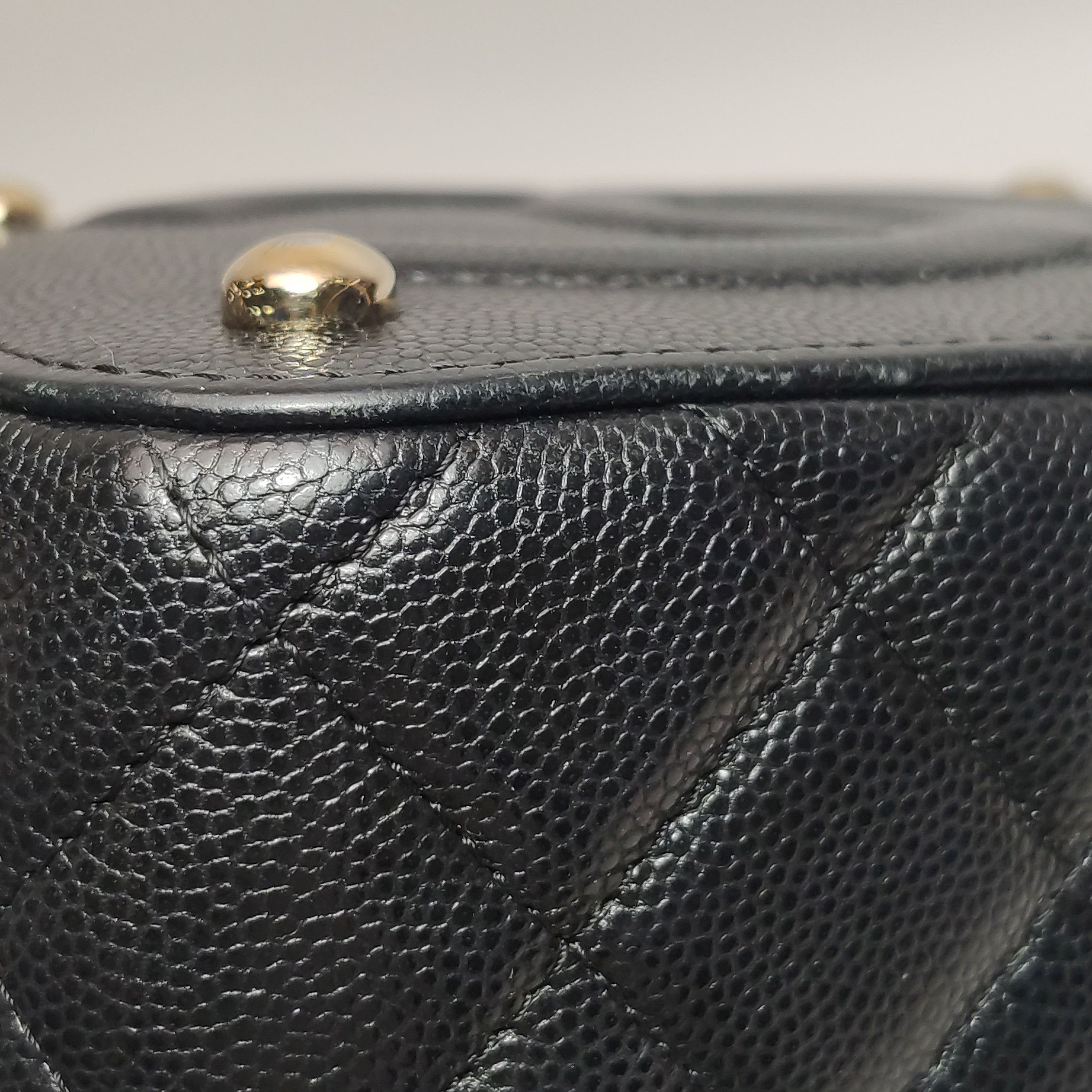 Chanel Chanel Women os Shoulder Bags Size ONE SIZE - 20 Thumbnail