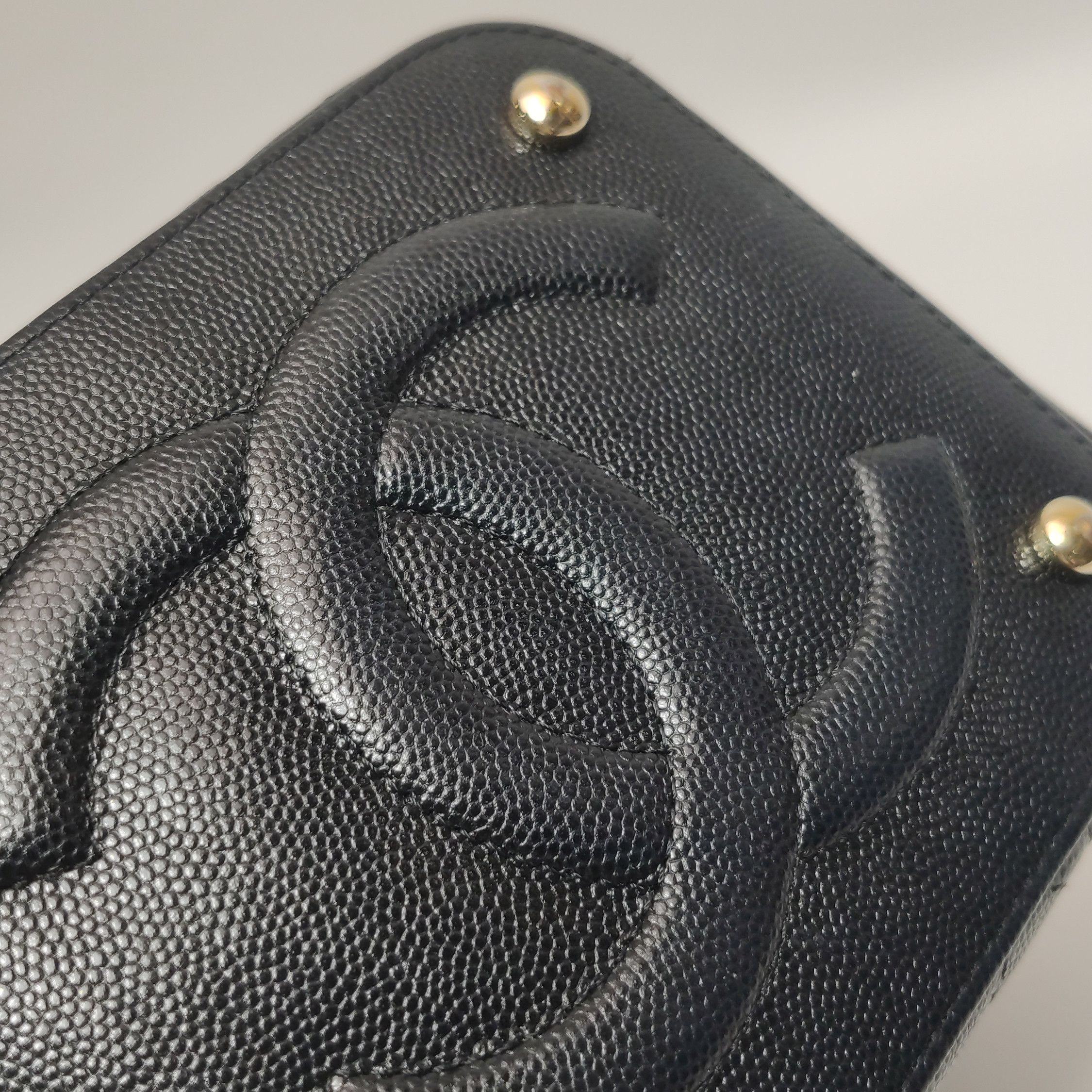Chanel Chanel Women os Shoulder Bags Size ONE SIZE - 25 Thumbnail