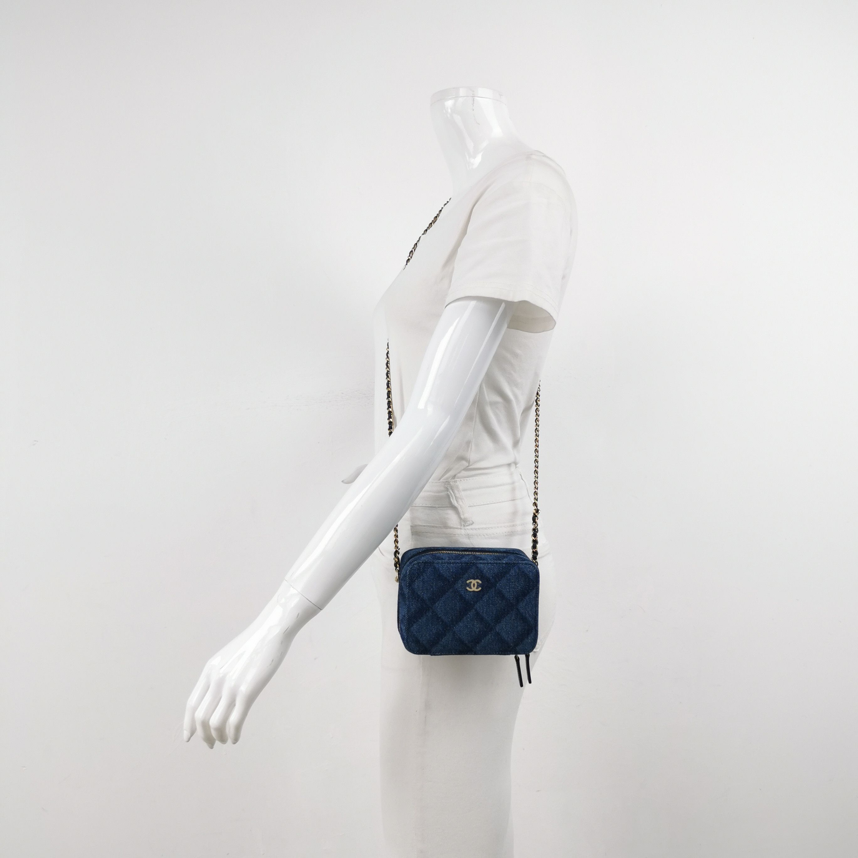 Chanel Chanel Women os Shoulder Bags Size ONE SIZE - 2 Thumbnail