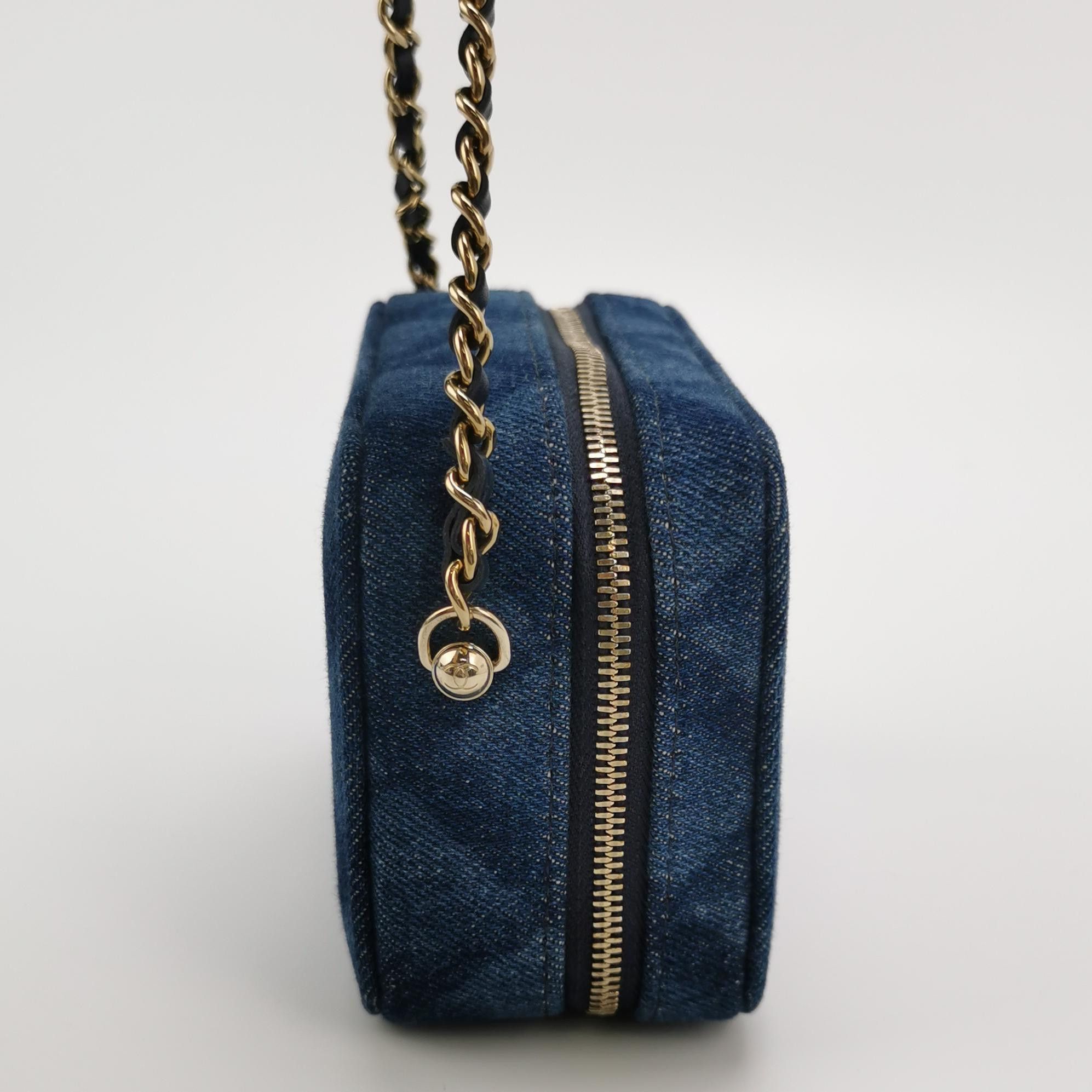 Chanel Chanel Women os Shoulder Bags Size ONE SIZE - 4 Thumbnail