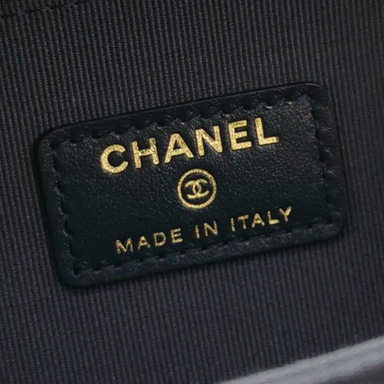 Chanel Chanel Women os Shoulder Bags Size ONE SIZE - 8 Thumbnail