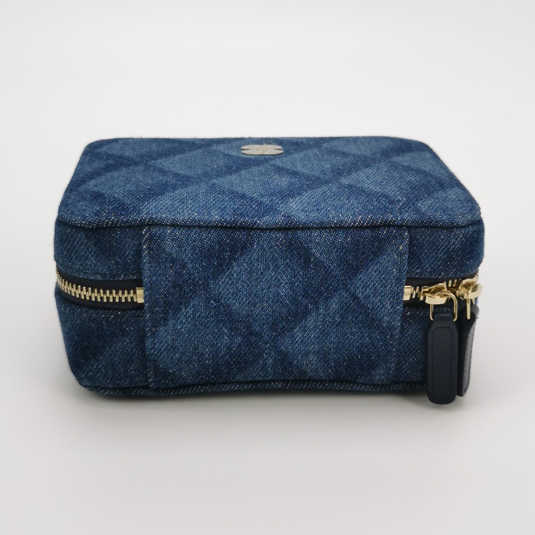Chanel Chanel Women os Shoulder Bags Size ONE SIZE - 6 Thumbnail