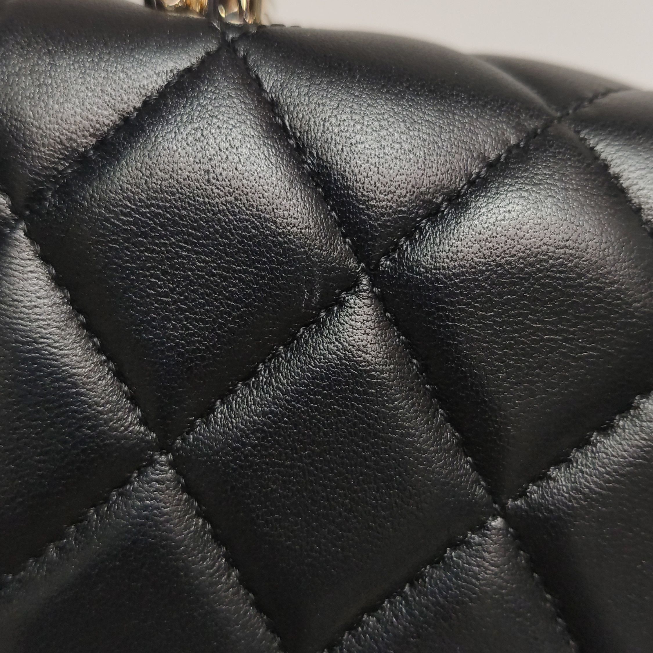Chanel Chanel Women os Shoulder Bags Size ONE SIZE - 15 Thumbnail