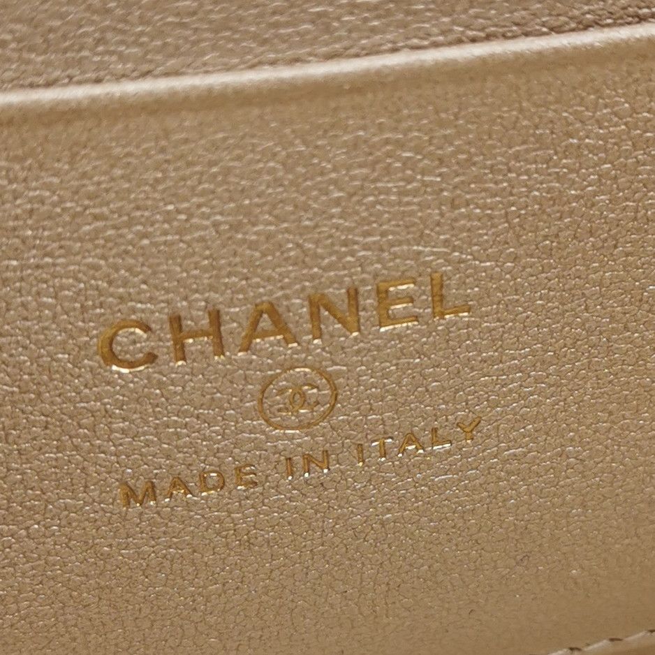Chanel Chanel Women os Shoulder Bags Size ONE SIZE - 8 Thumbnail