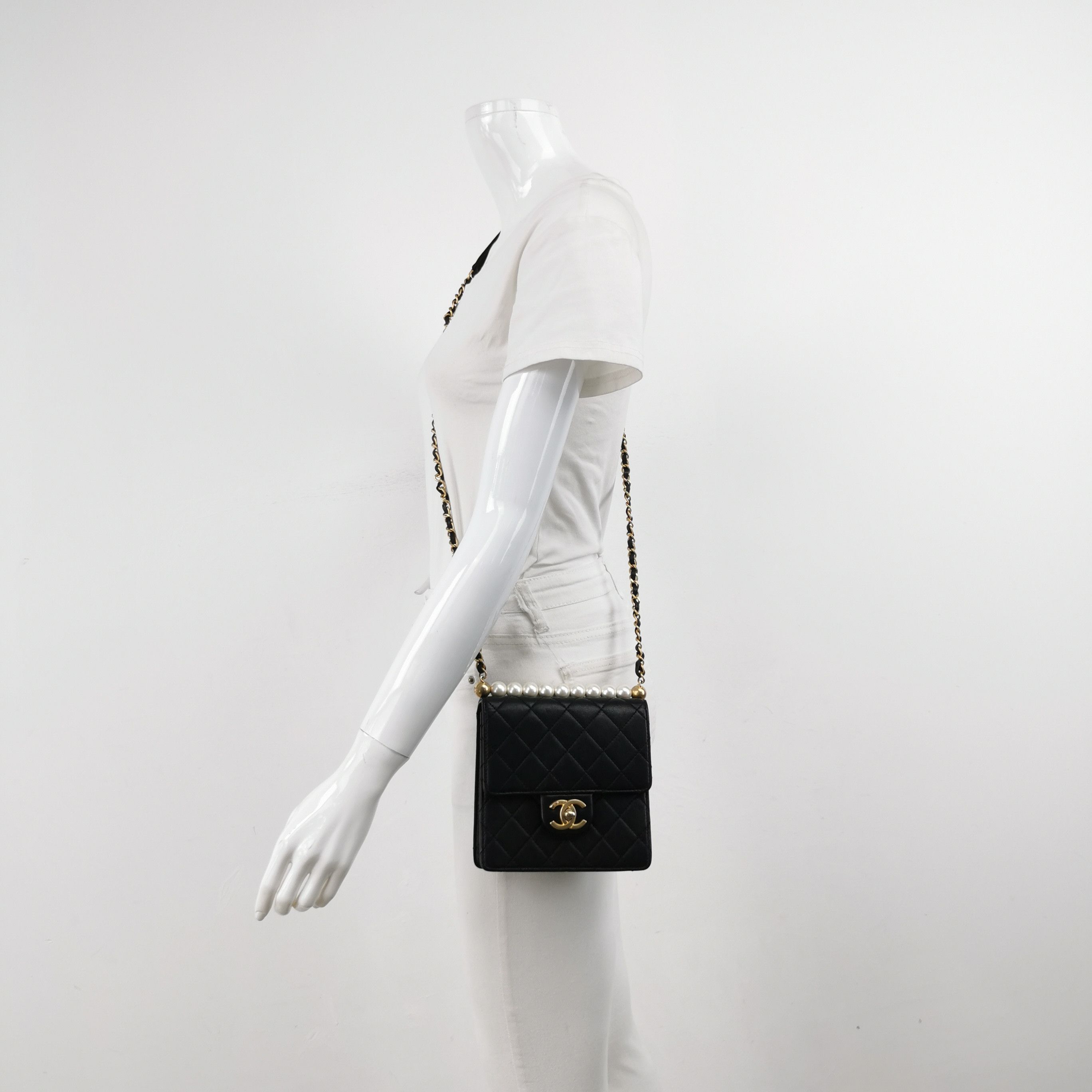 Chanel Chanel Women os Shoulder Bags Size ONE SIZE - 2 Thumbnail