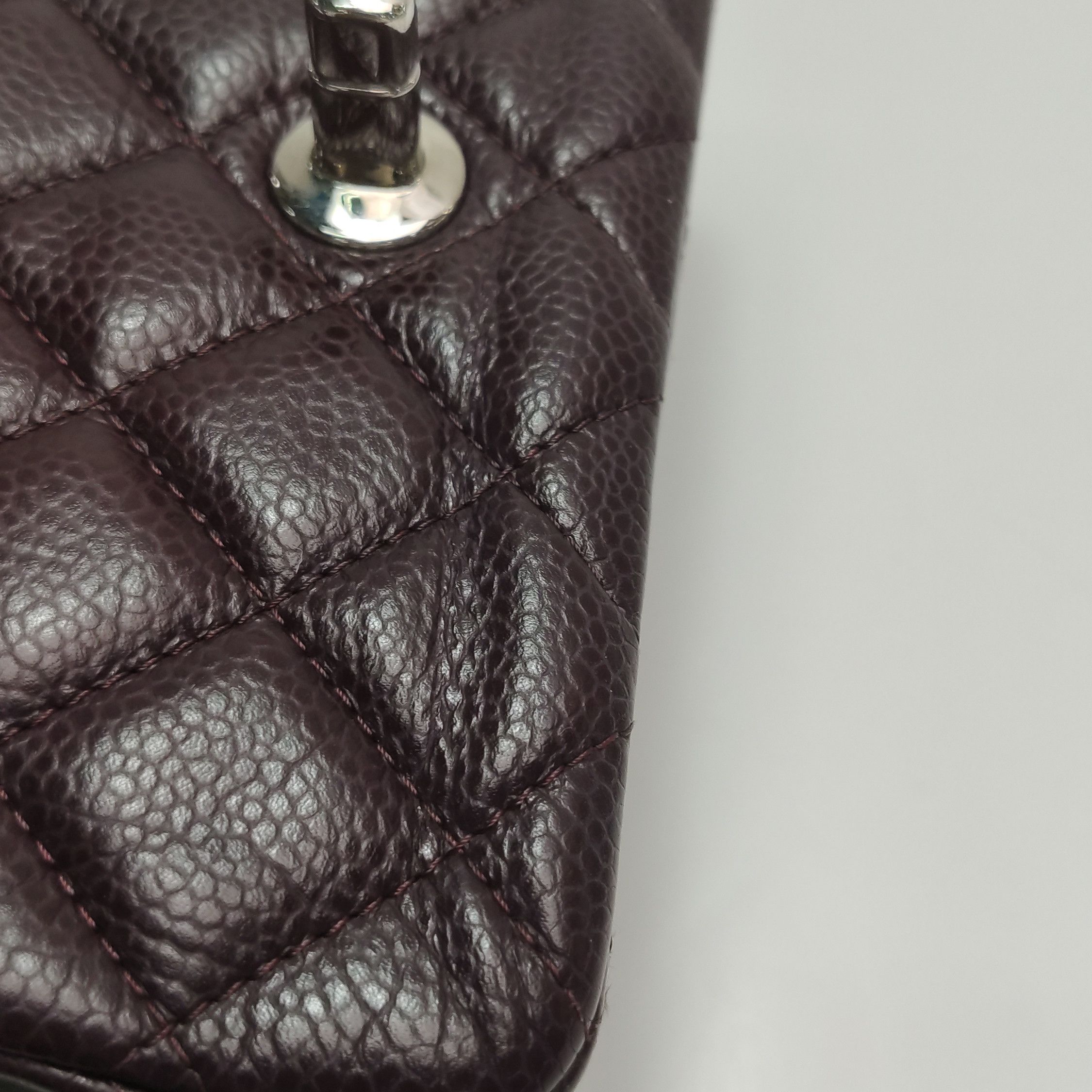 Chanel Chanel Women os Shoulder Bags Size ONE SIZE - 24 Thumbnail