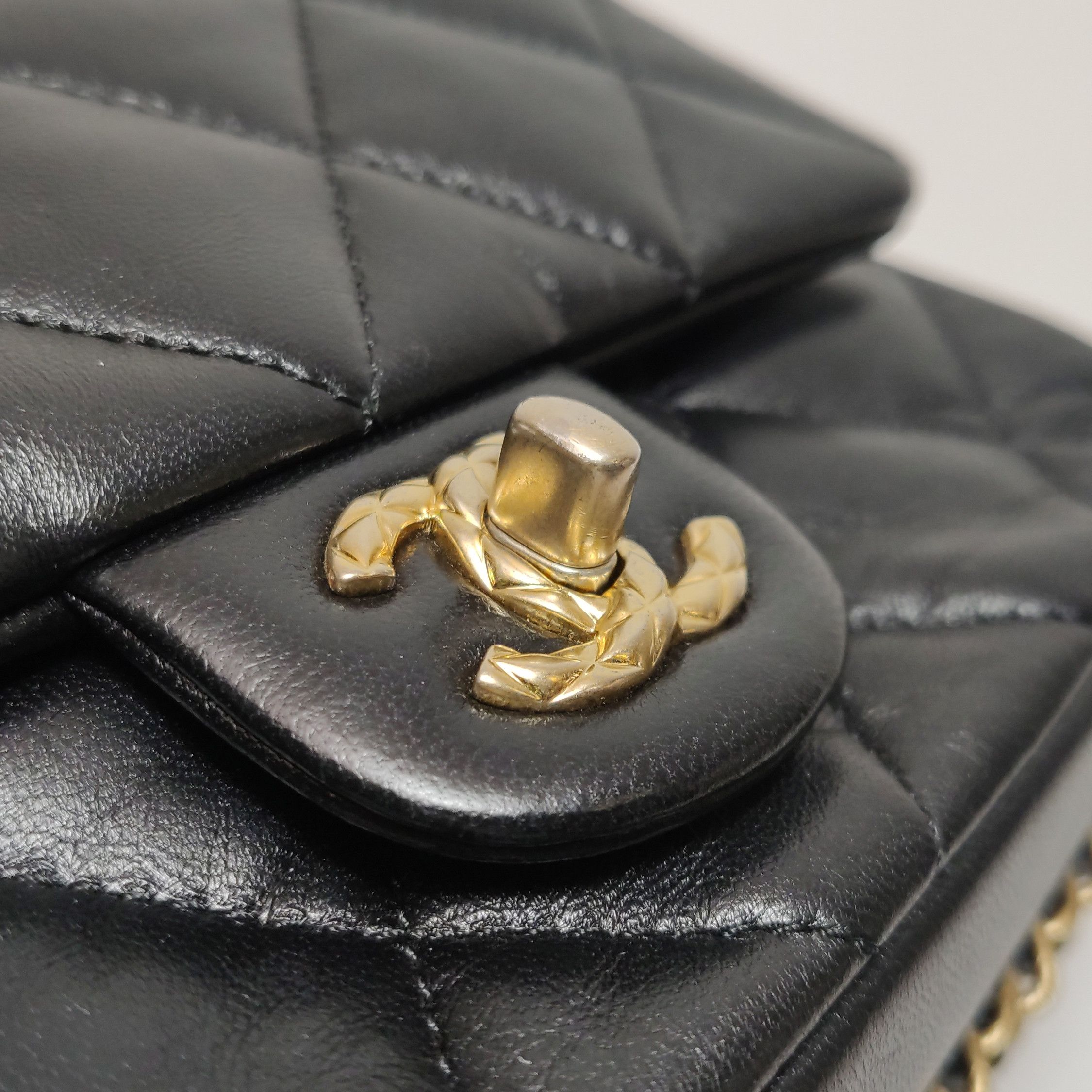 Chanel Chanel Women os Shoulder Bags Size ONE SIZE - 13 Thumbnail