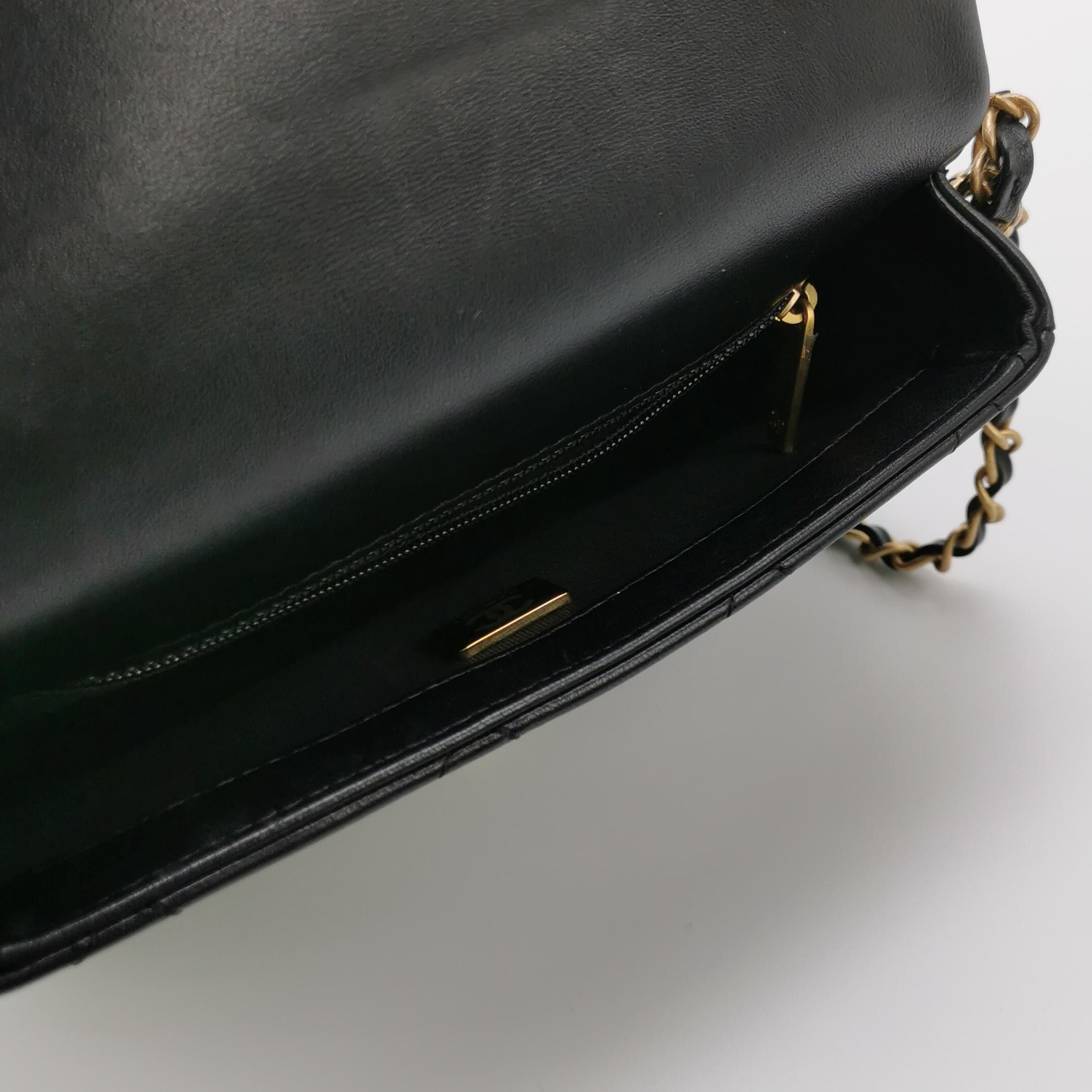 Chanel Chanel Women os Shoulder Bags Size ONE SIZE - 7 Thumbnail