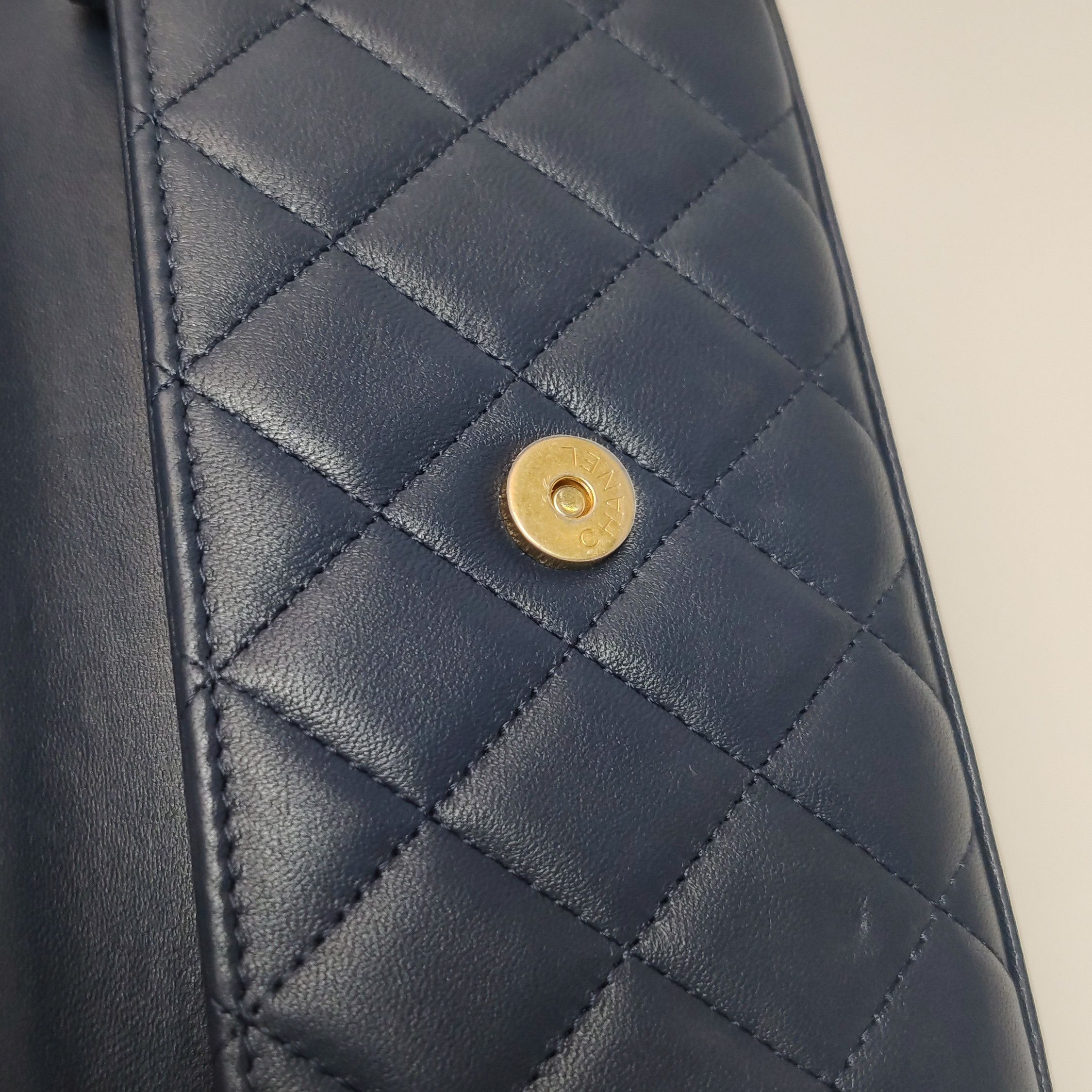 Chanel Chanel Women os Shoulder Bags Size ONE SIZE - 15 Thumbnail