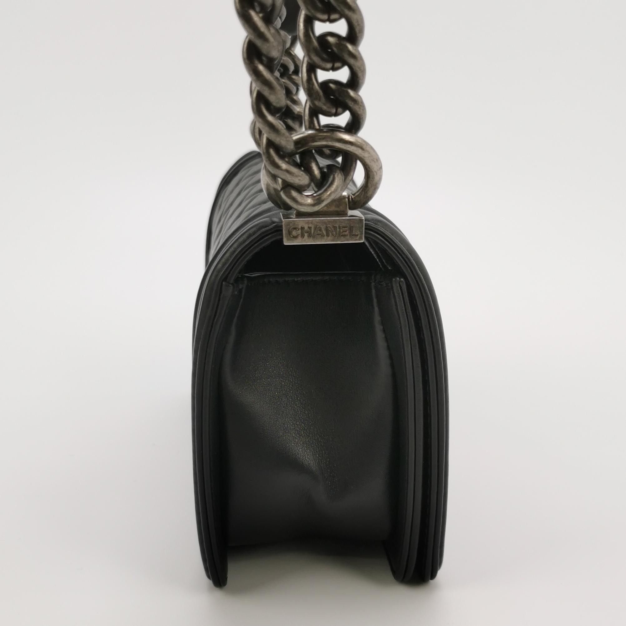 Chanel Chanel Women os Shoulder Bags Size ONE SIZE - 4 Thumbnail