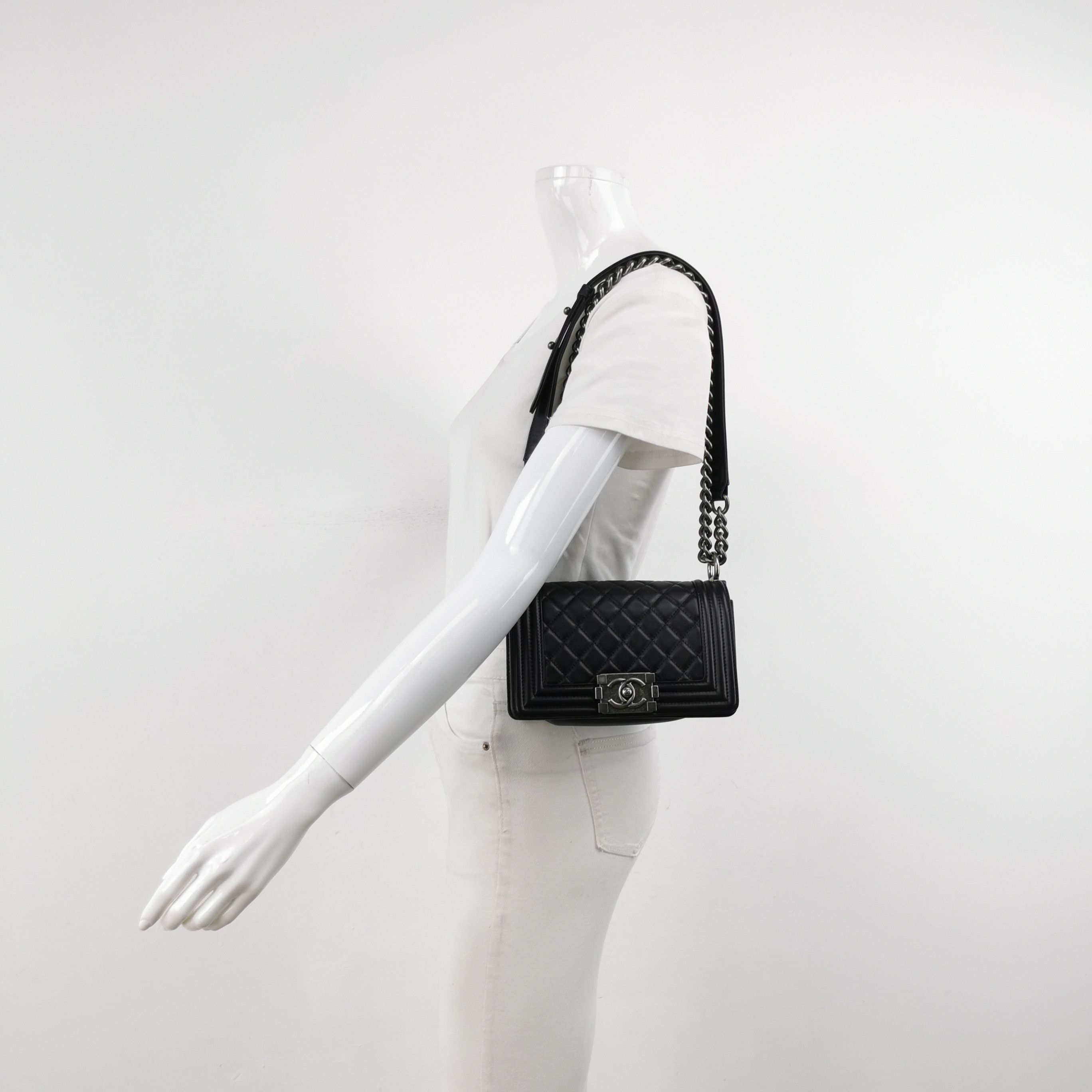 Chanel Chanel Women os Shoulder Bags Size ONE SIZE - 2 Thumbnail