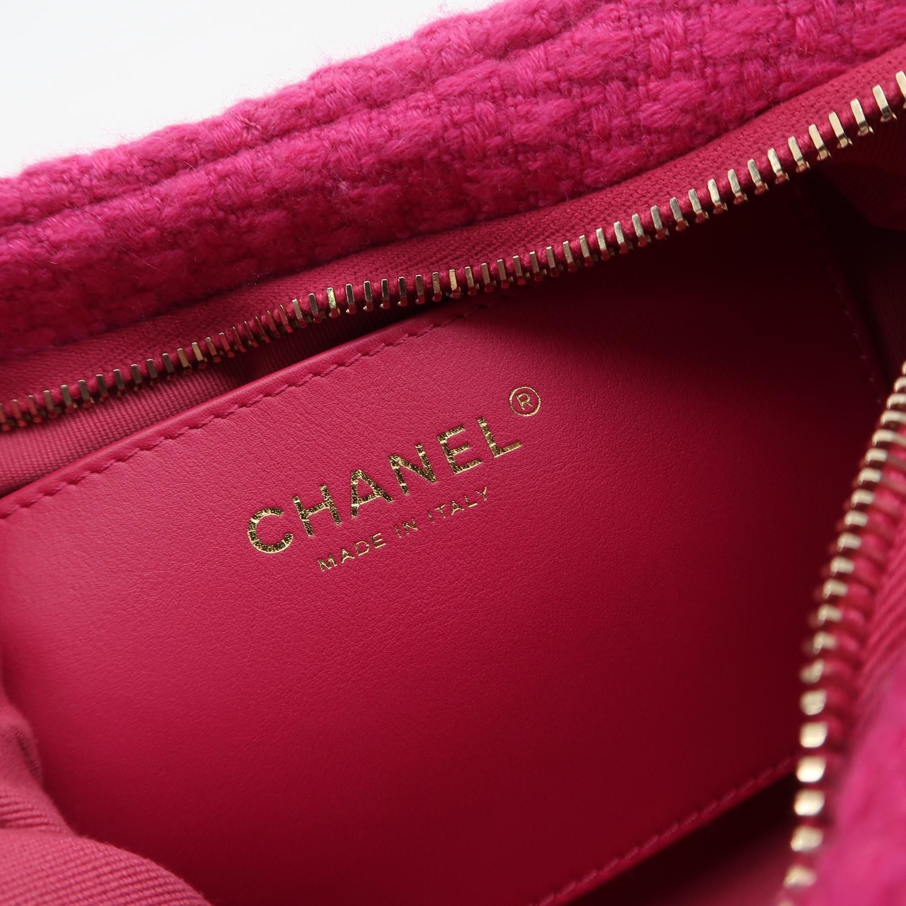 Chanel Chanel Women os Shoulder Bags Size ONE SIZE - 8 Thumbnail