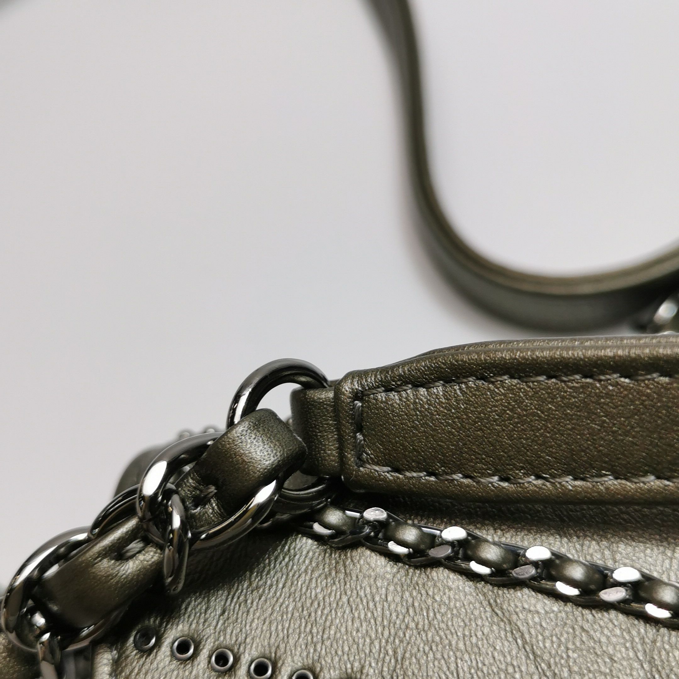 Chanel Chanel Women os Crossbody Bags Size ONE SIZE - 10 Thumbnail