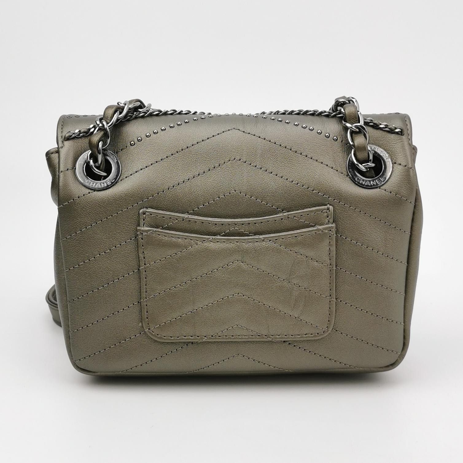 Chanel Chanel Women os Crossbody Bags Size ONE SIZE - 5 Thumbnail