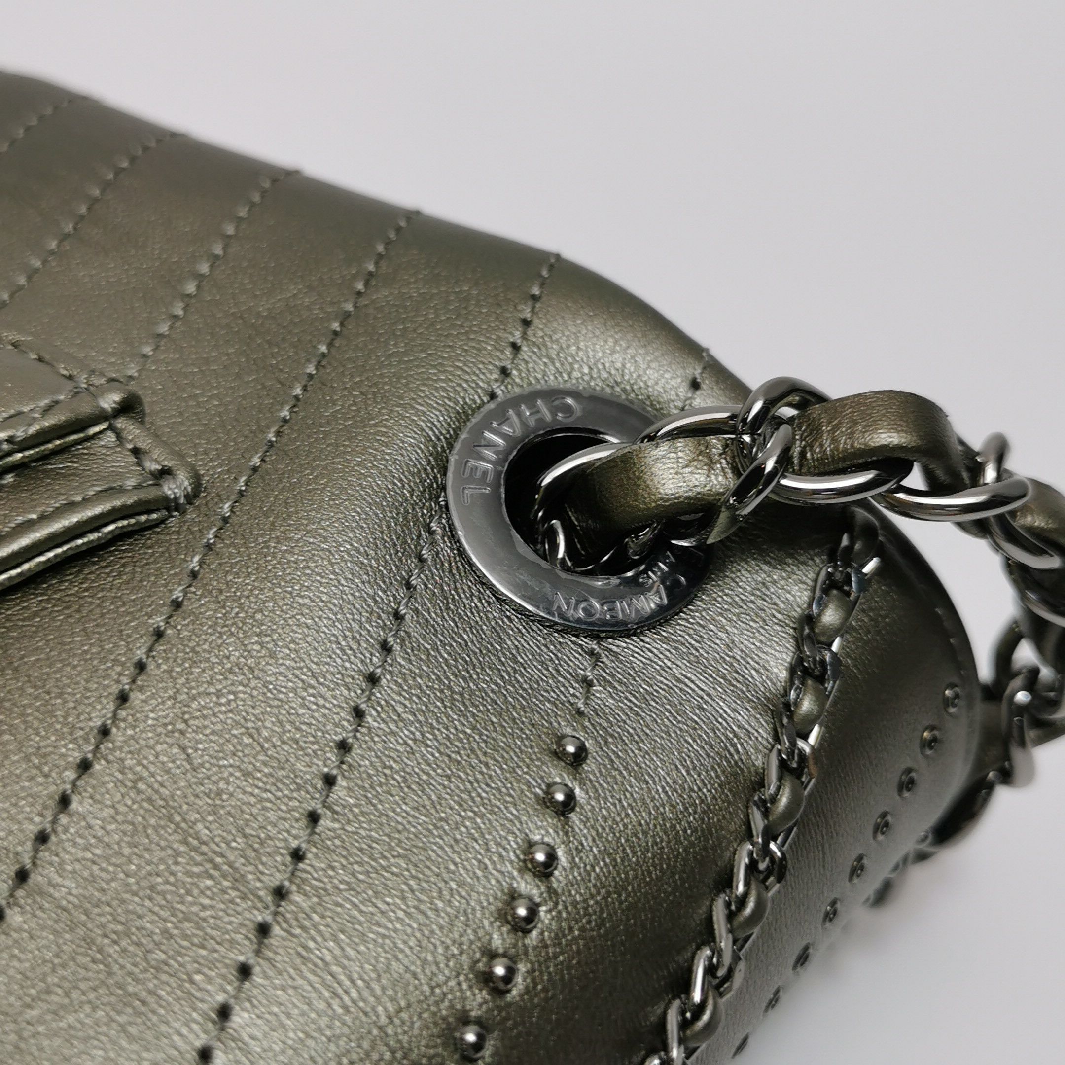 Chanel Chanel Women os Crossbody Bags Size ONE SIZE - 14 Thumbnail