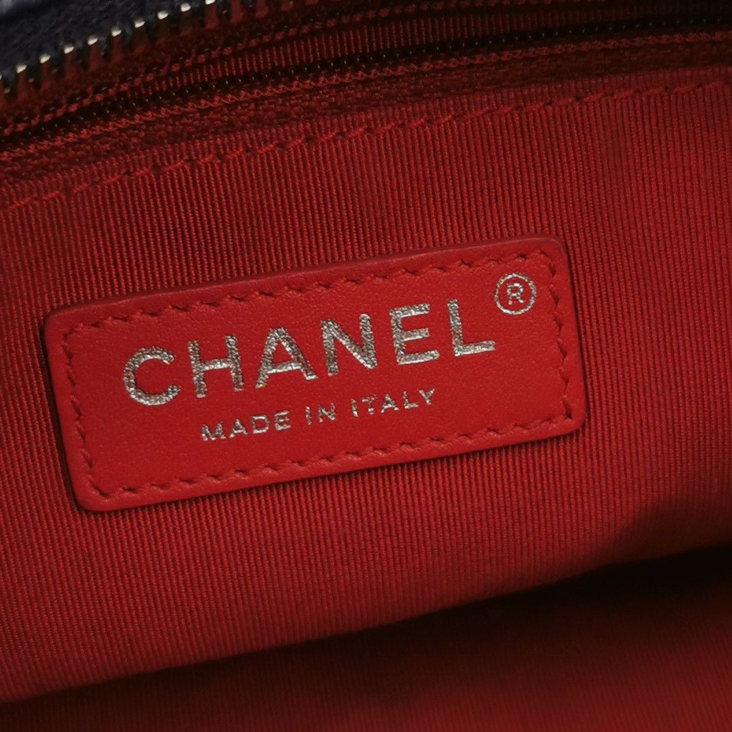 Chanel Chanel Women os Shoulder Bags Size ONE SIZE - 8 Thumbnail