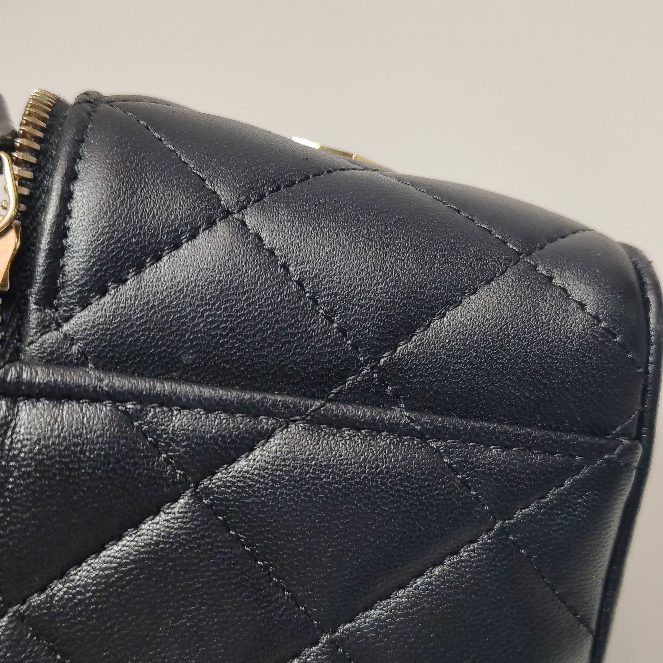 Chanel Chanel Women os Shoulder Bags Size ONE SIZE - 20 Thumbnail