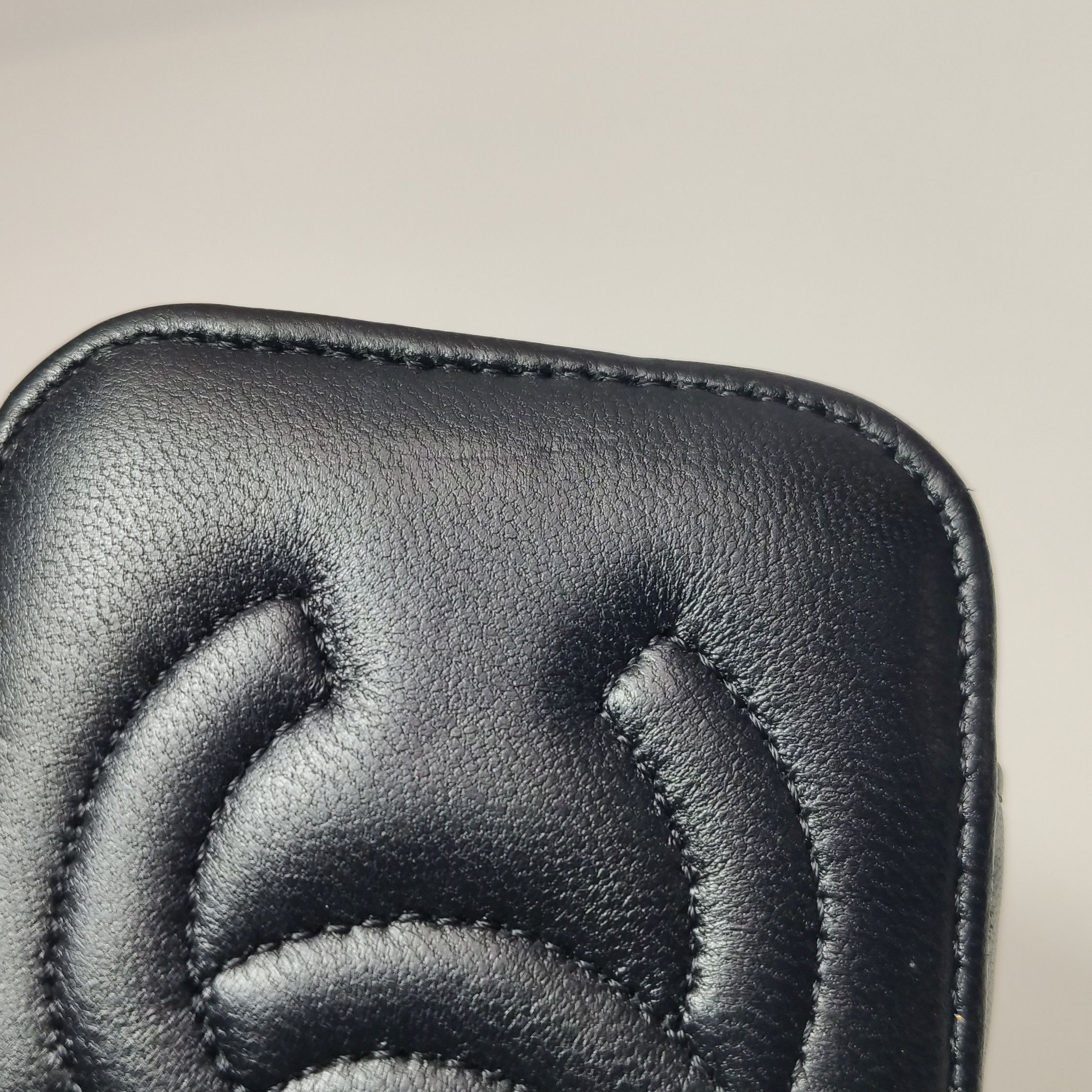 Chanel Chanel Women os Shoulder Bags Size ONE SIZE - 24 Thumbnail