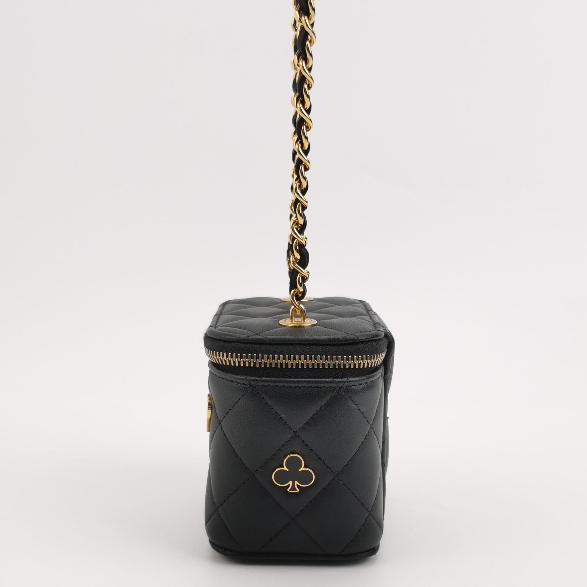 Chanel Chanel Women os Shoulder Bags Size ONE SIZE - 3 Thumbnail