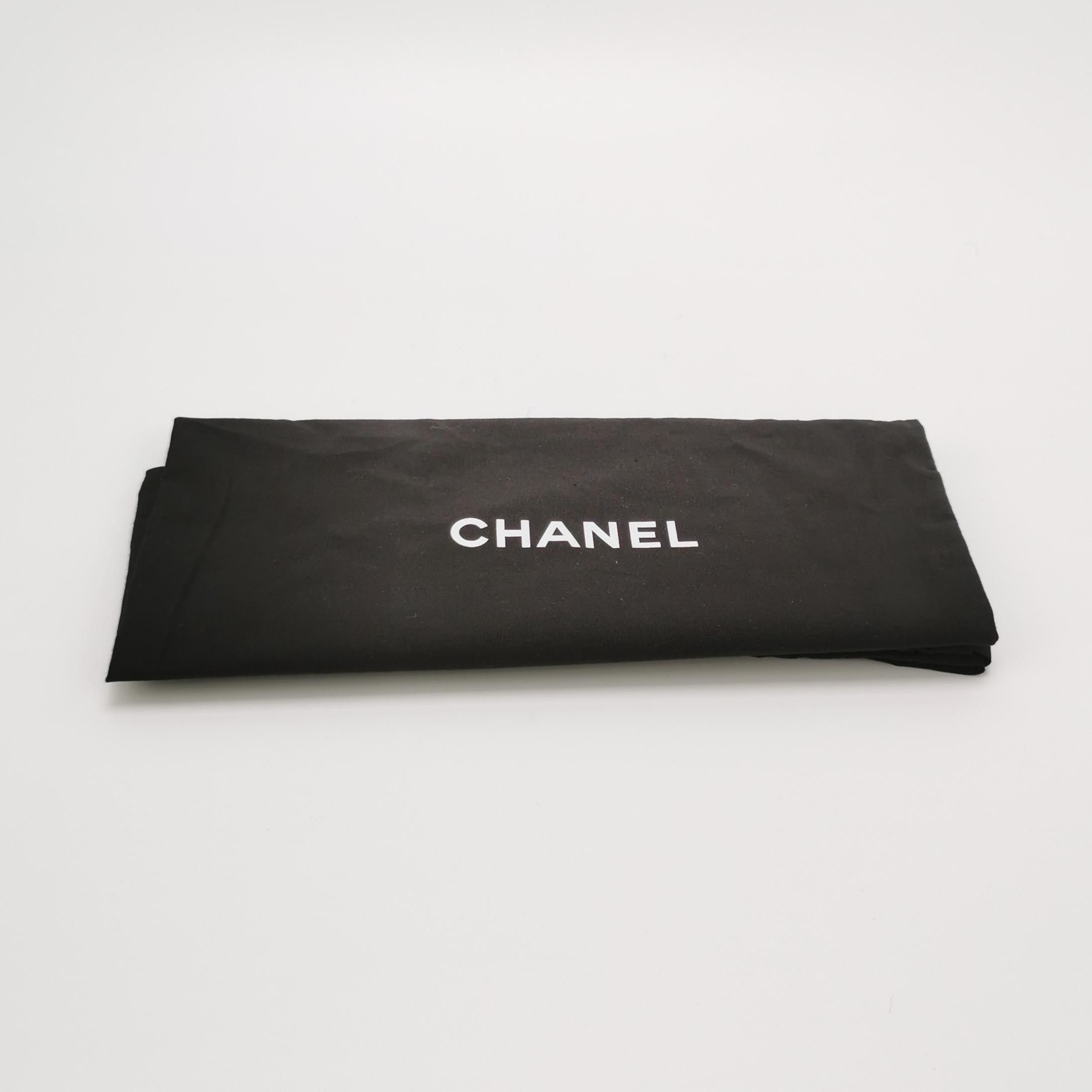 Chanel Chanel Women os Shoulder Bags Size ONE SIZE - 9 Thumbnail